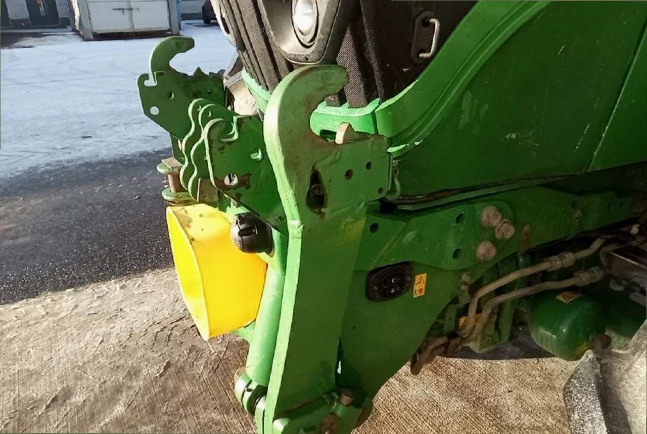 Tractor agrícola John Deere 6145R - miniatura 5