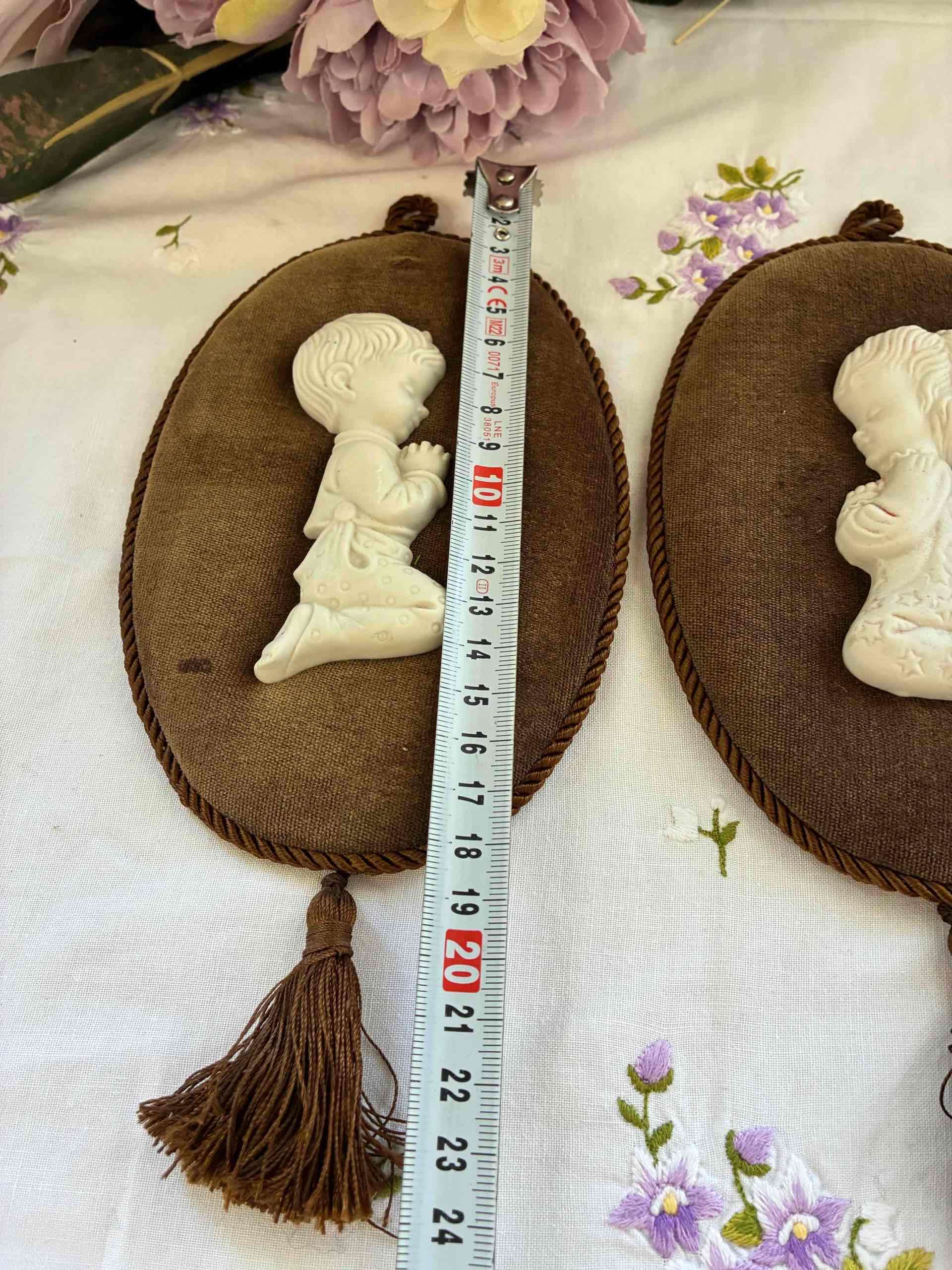 Decoración de pared con figuras religiosas - miniatura 2