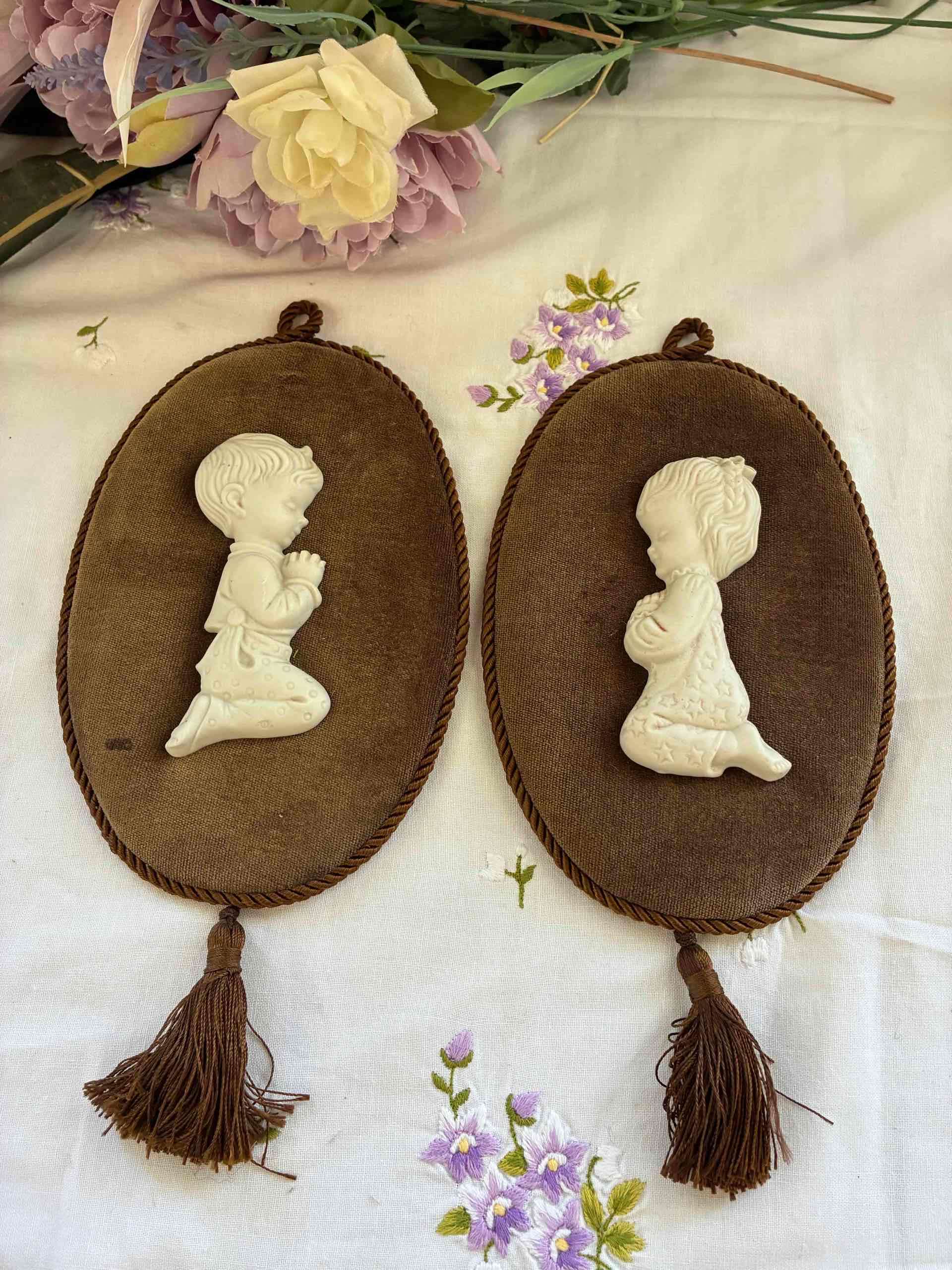 Decoración de pared con figuras religiosas - miniatura 3