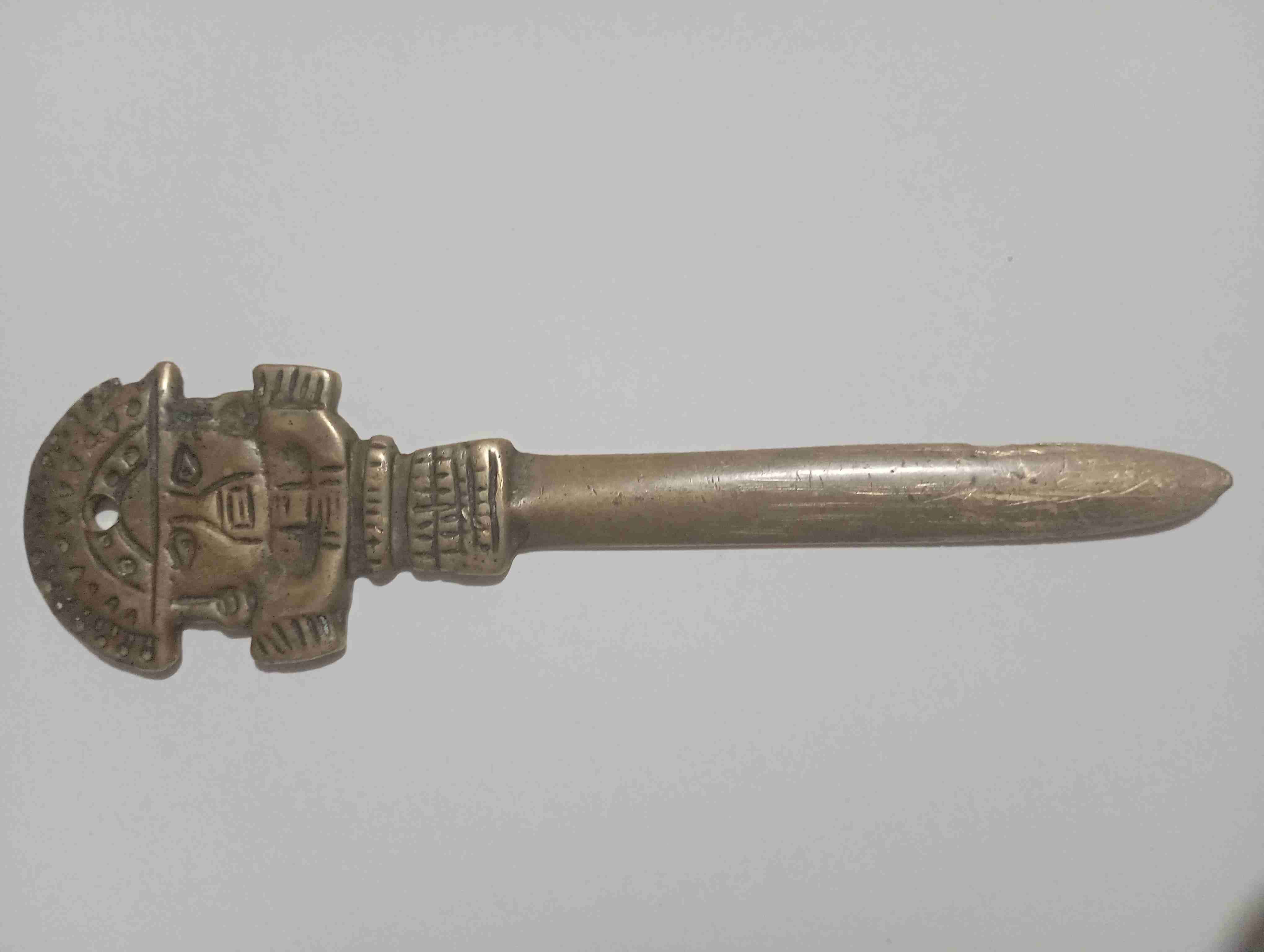 Abre carta decorativa de metal antiguo - miniatura 1