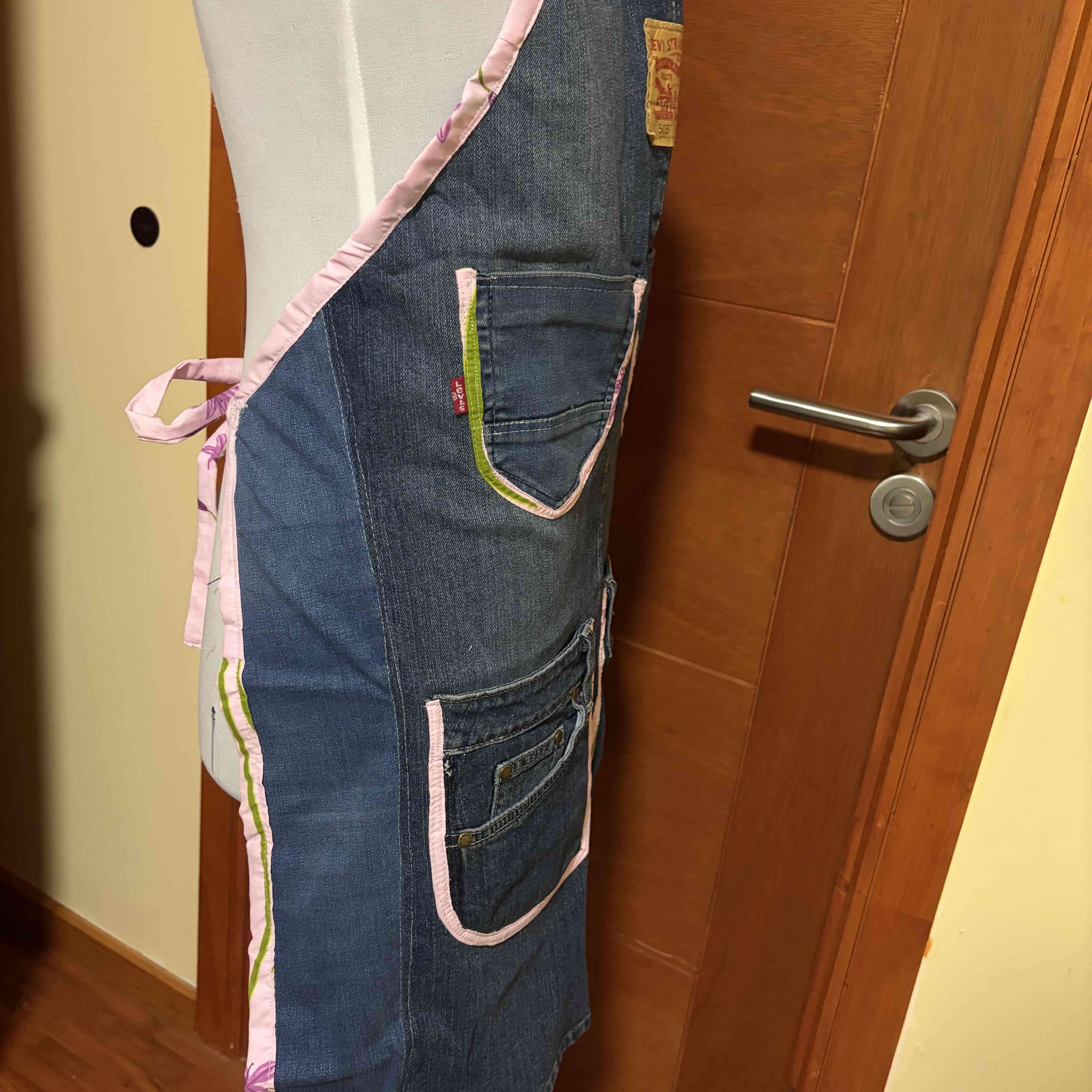 Delantal de mezclilla reciclada - miniatura 3