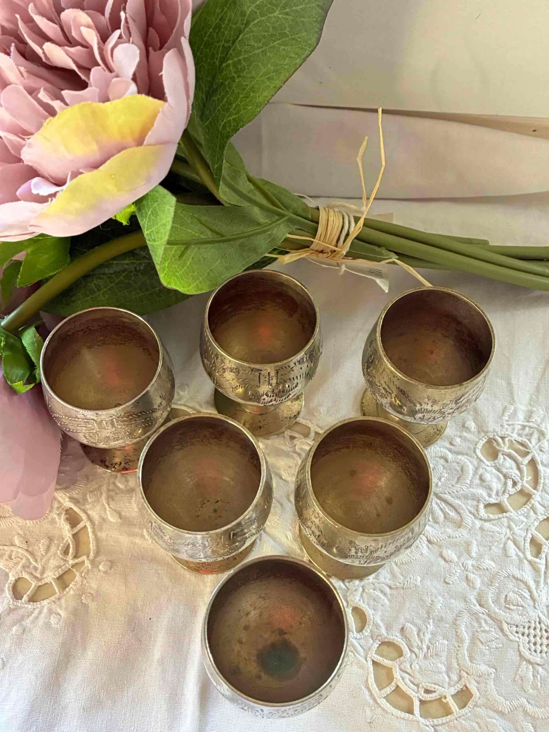 Conjunto de copas vintage bañadas en plata - miniatura 4