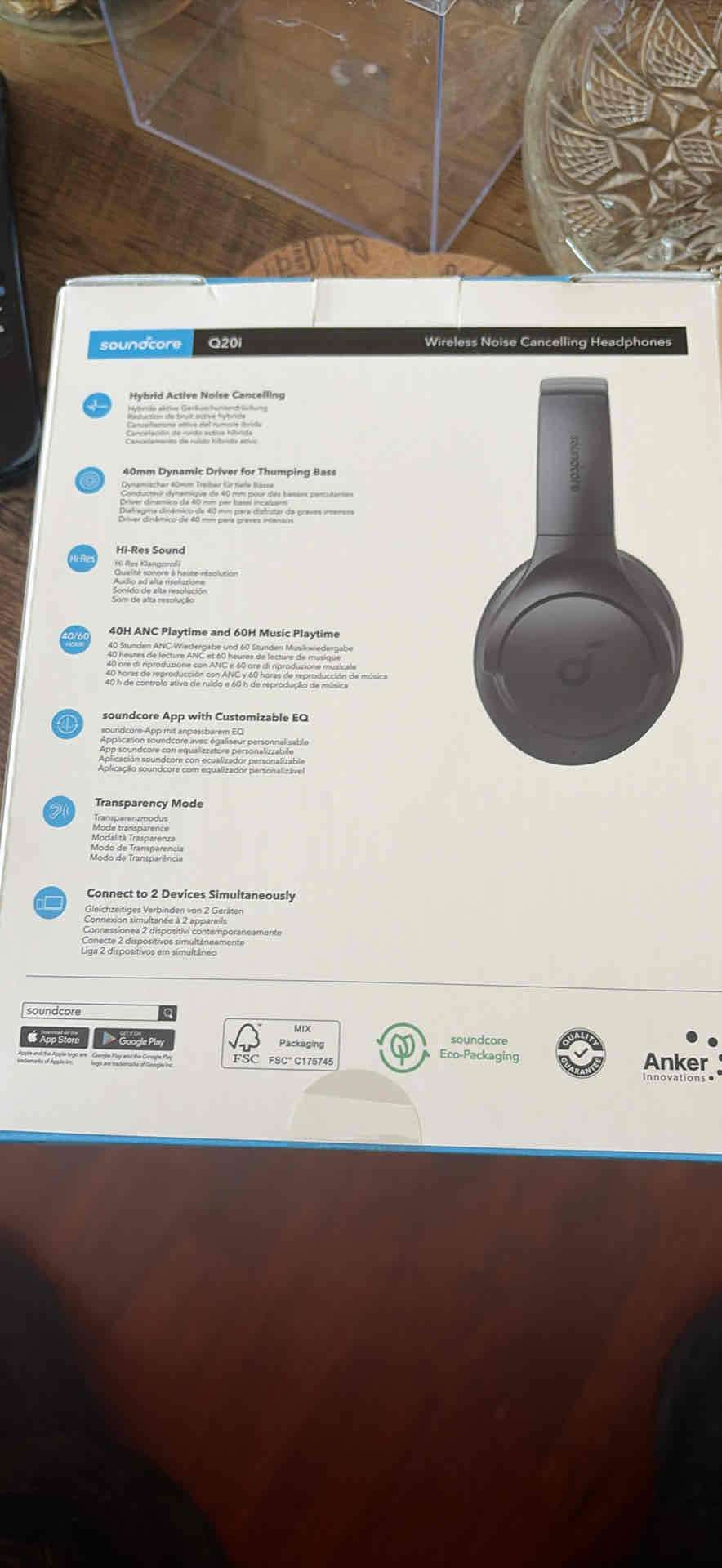 Audífonos Soundcore Q20i nuevos - miniatura 3