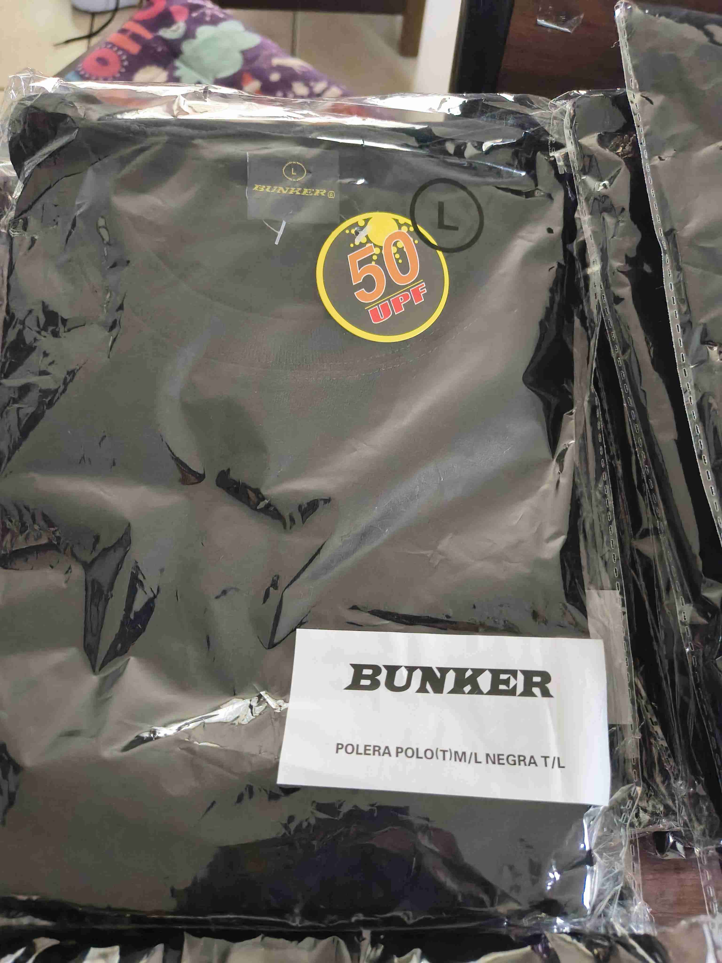 Polera polo negra Bunker - miniatura 2
