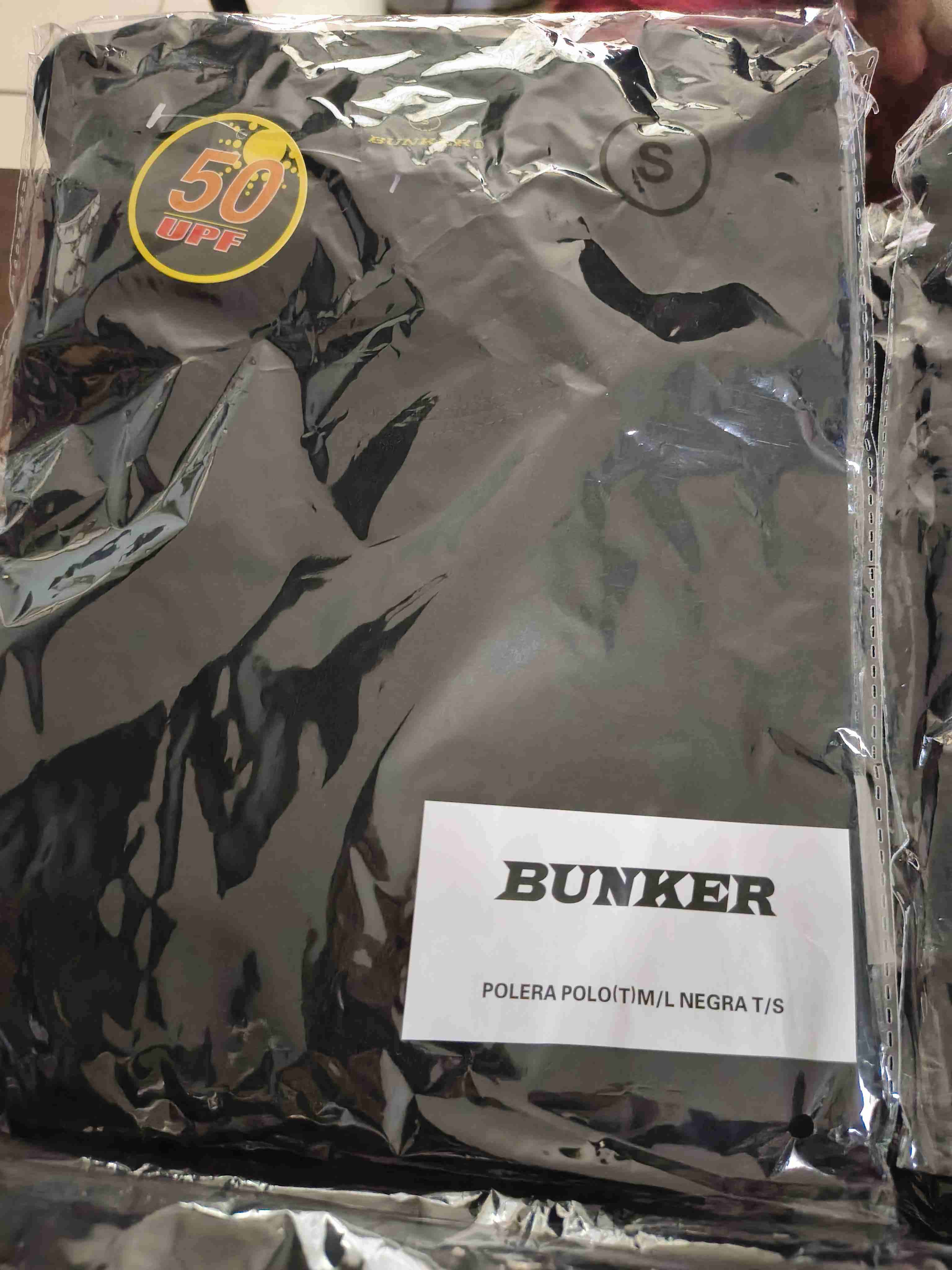 Polera polo negra Bunker - miniatura 4