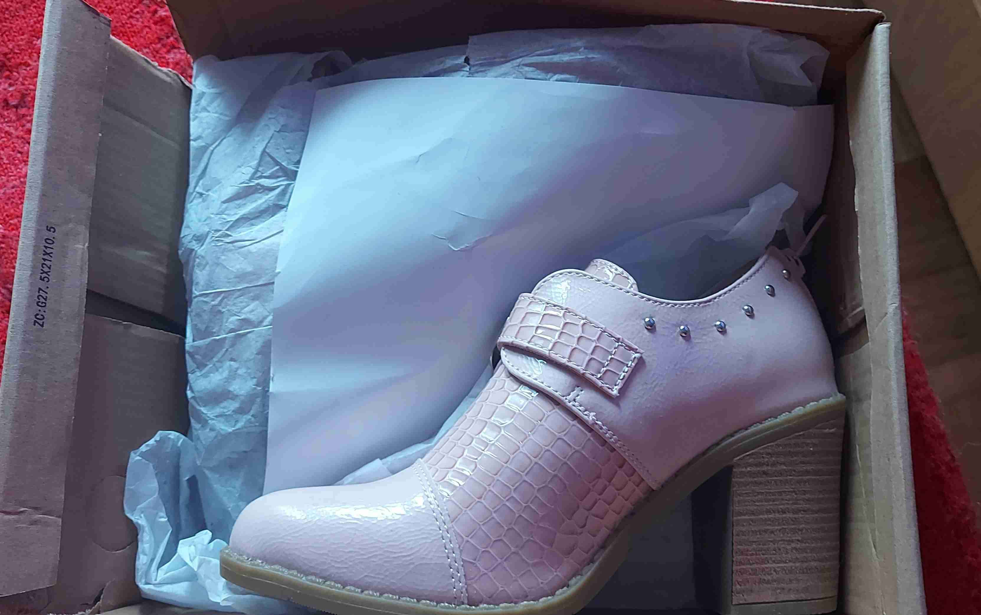 Botines rosas con textura y taco - miniatura 2