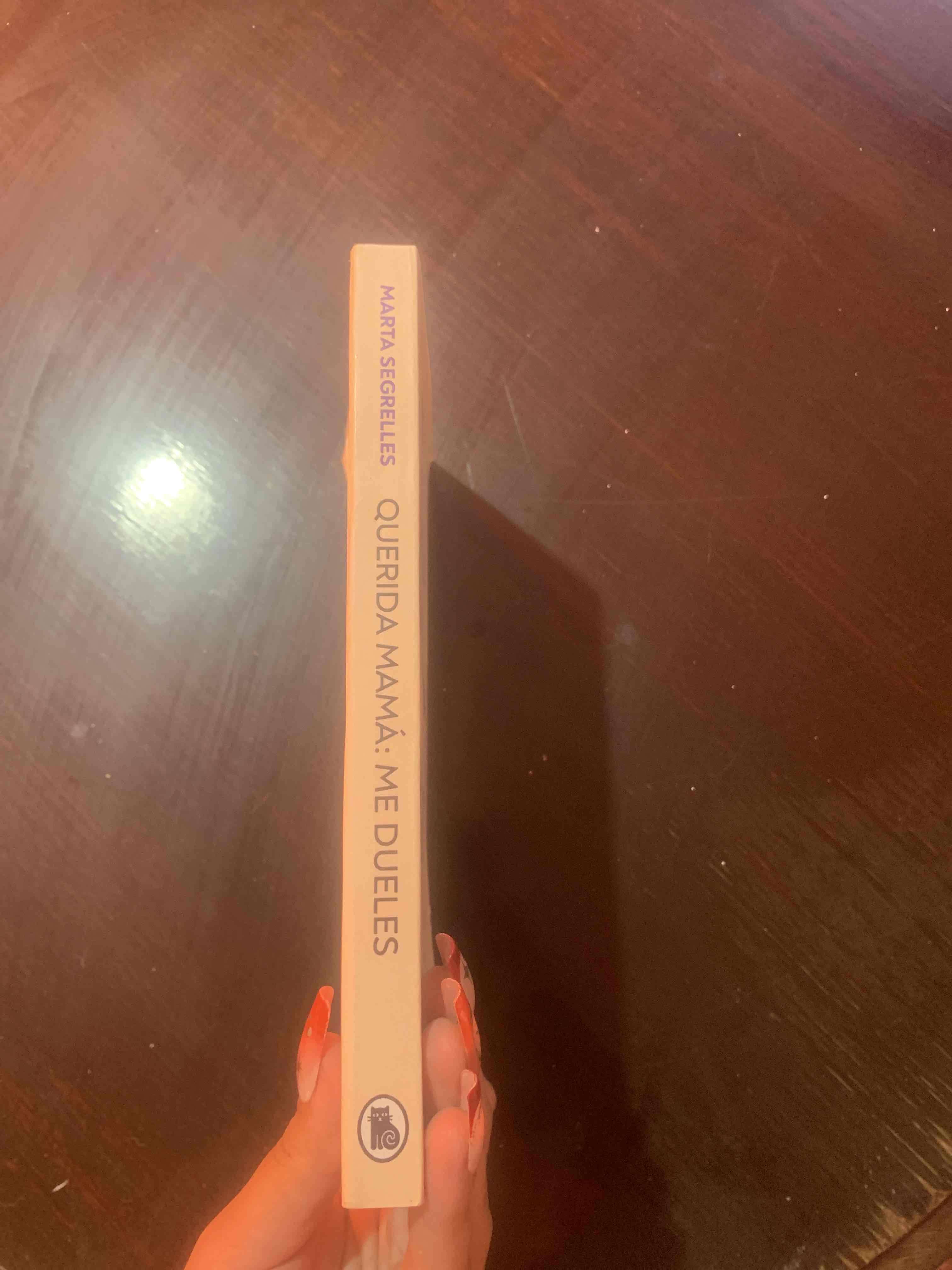 Libro 'Querida mamá: me dueles' - miniatura 3