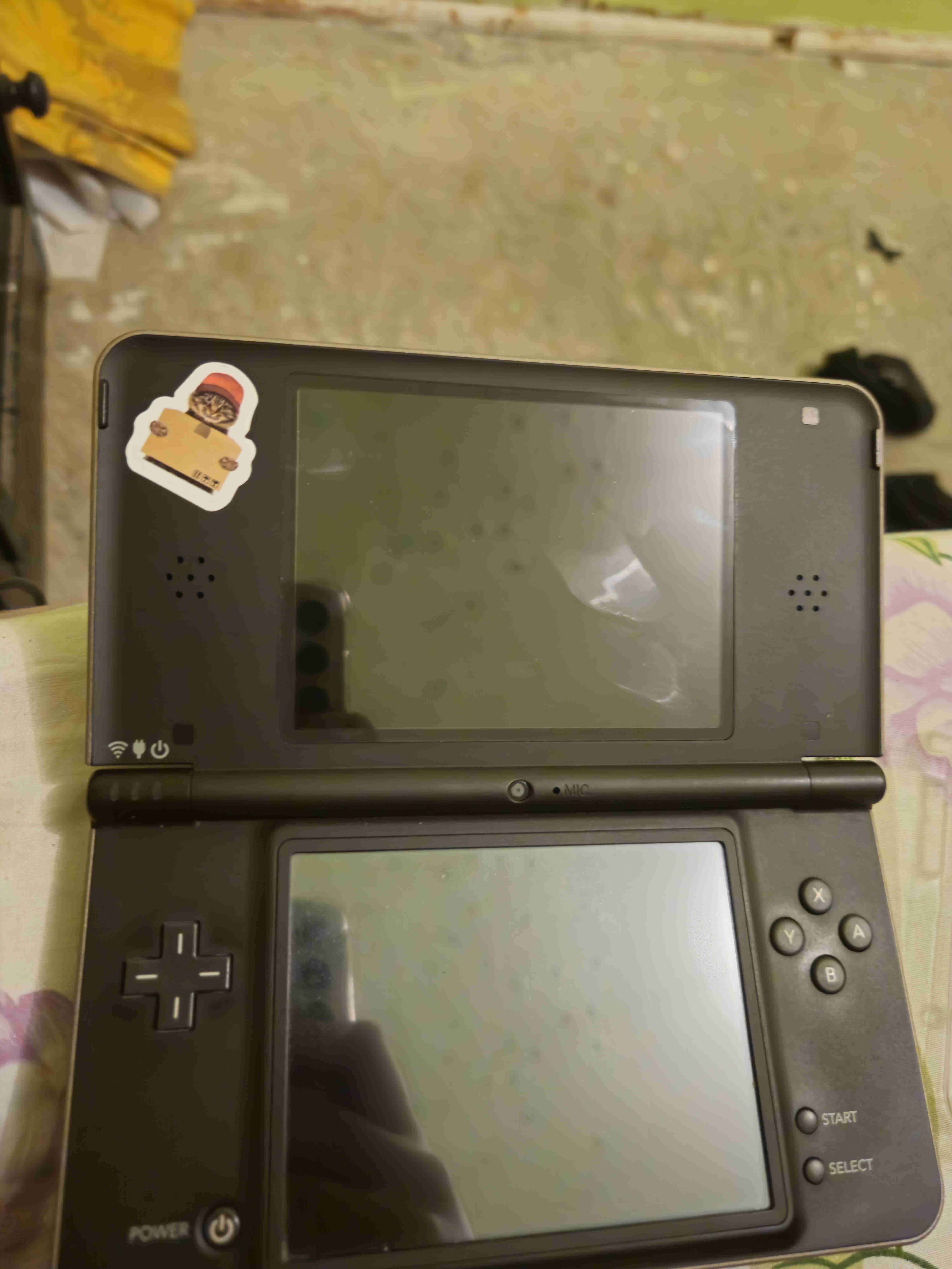 Dsi xl - miniatura 6