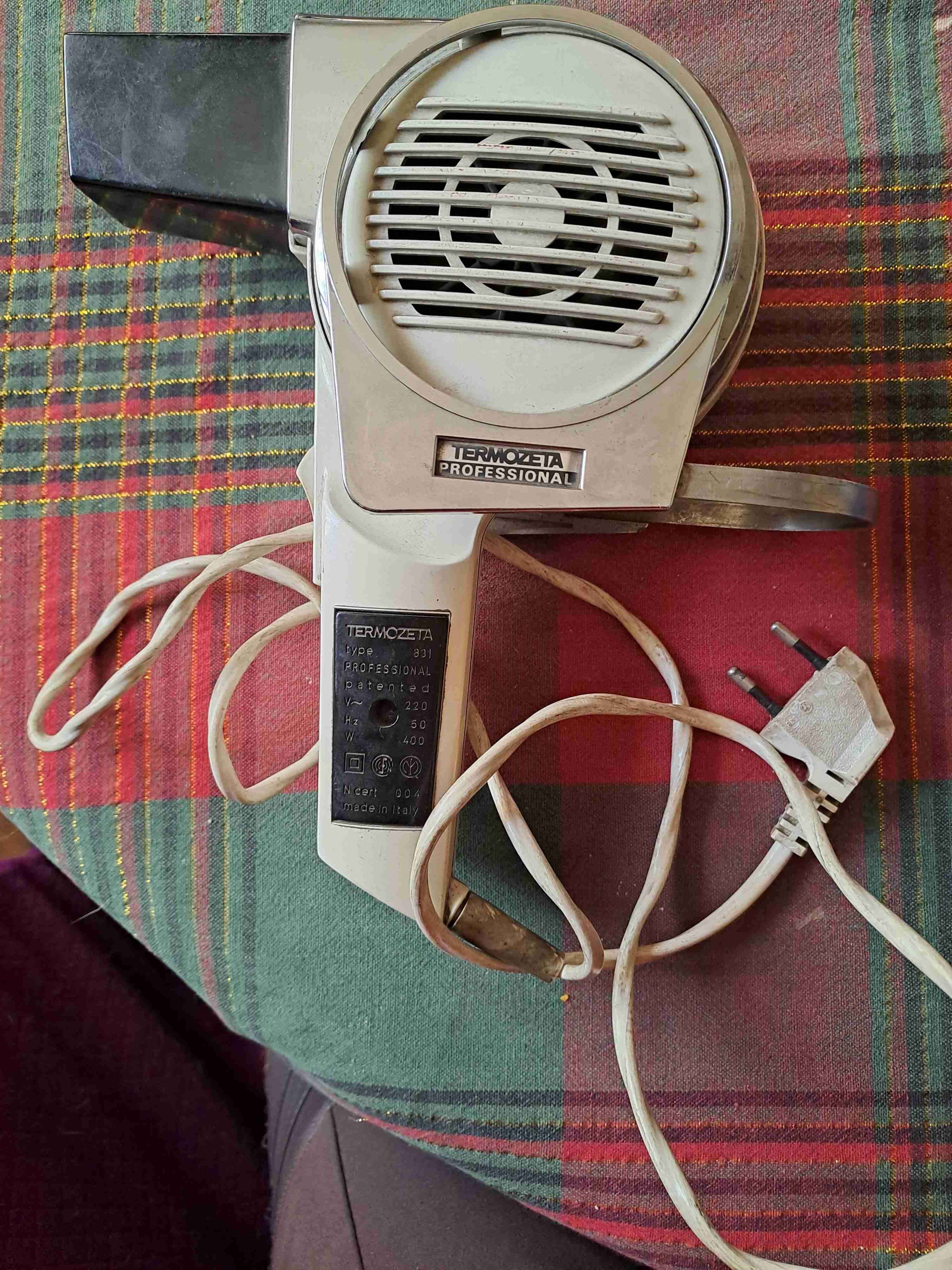 Secador de pelo Termozeta - miniatura 2