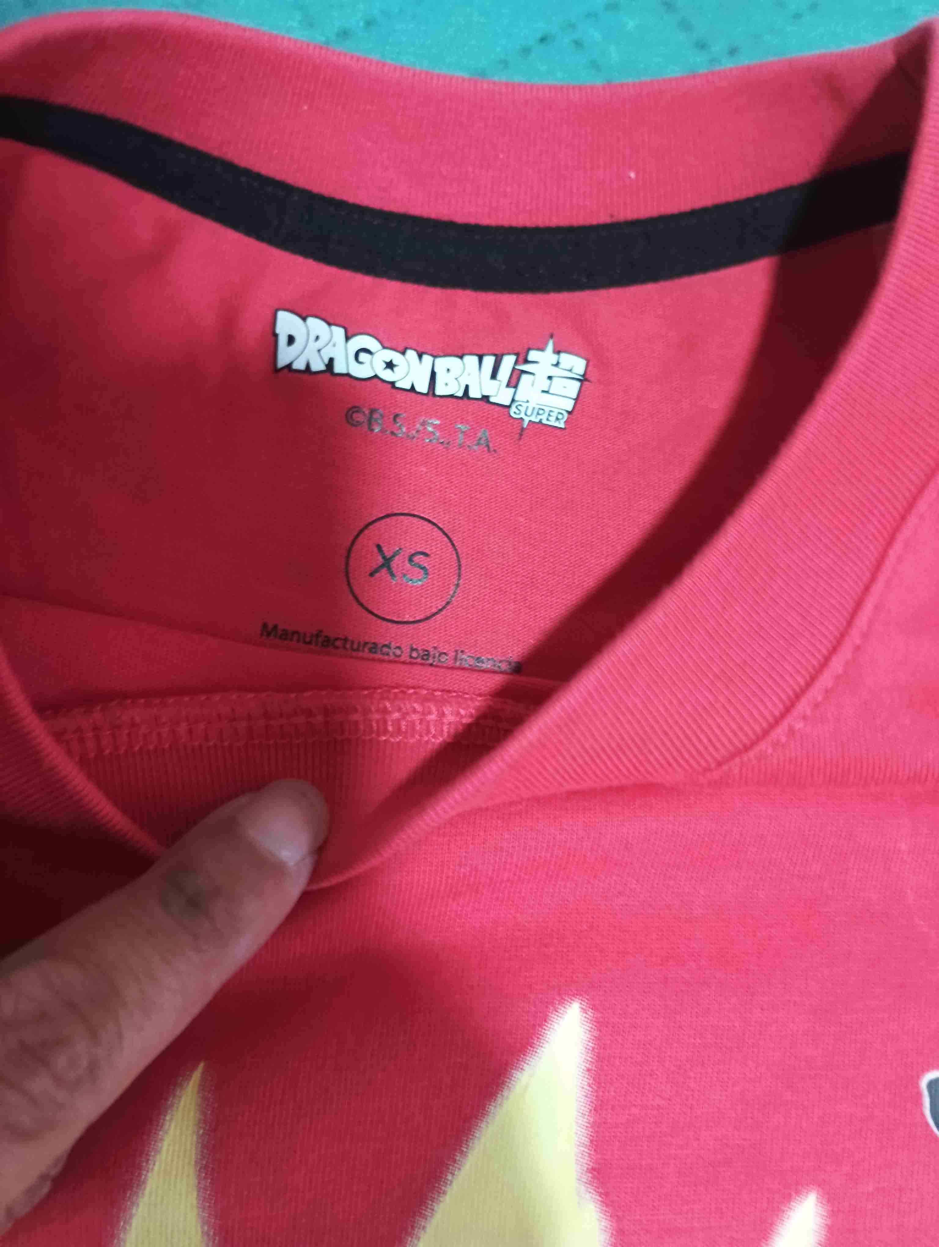 Polera roja Goku estampada - miniatura 2