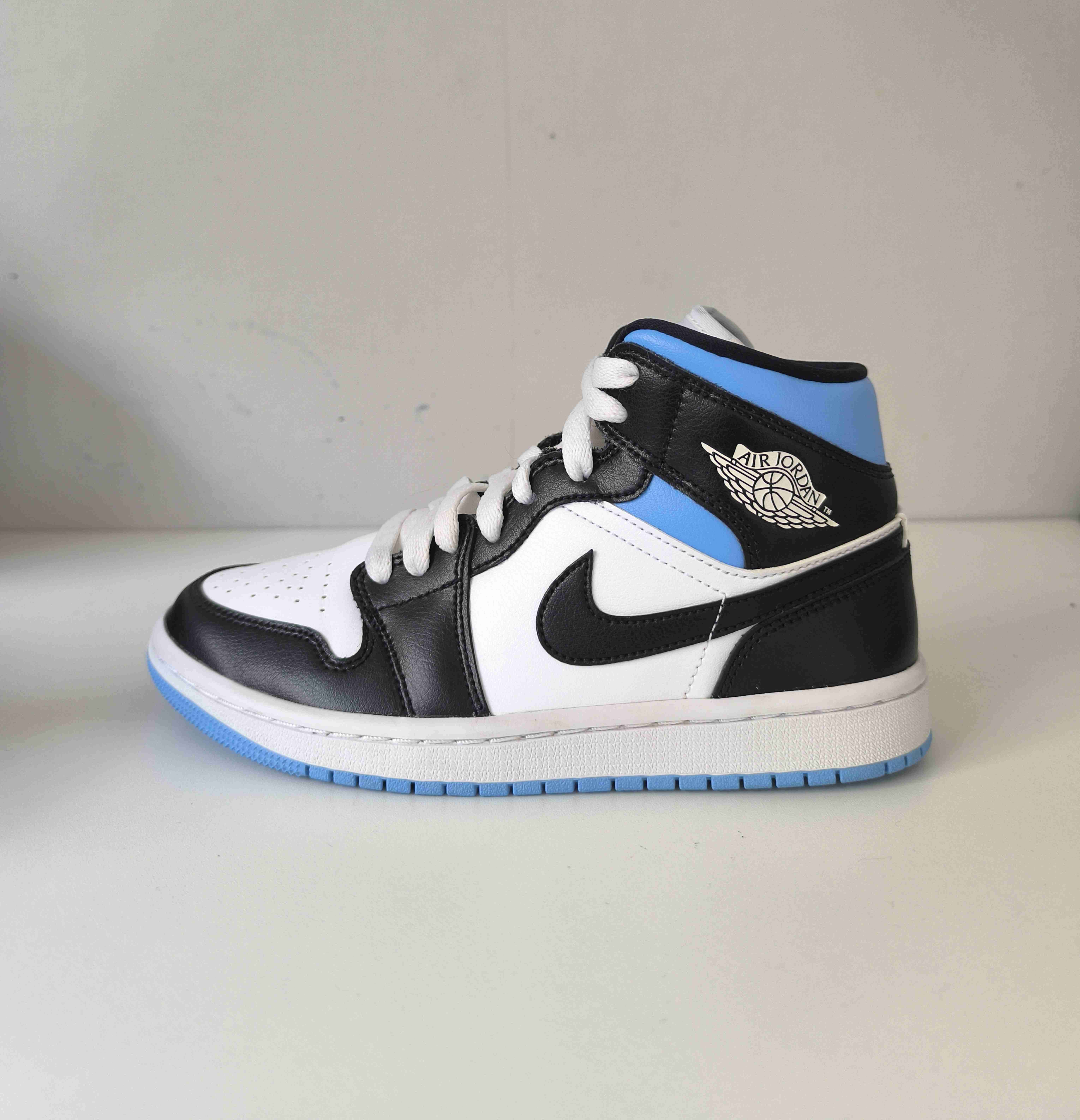 Zapatillas Air Jordan 1 Mid originales - miniatura 2