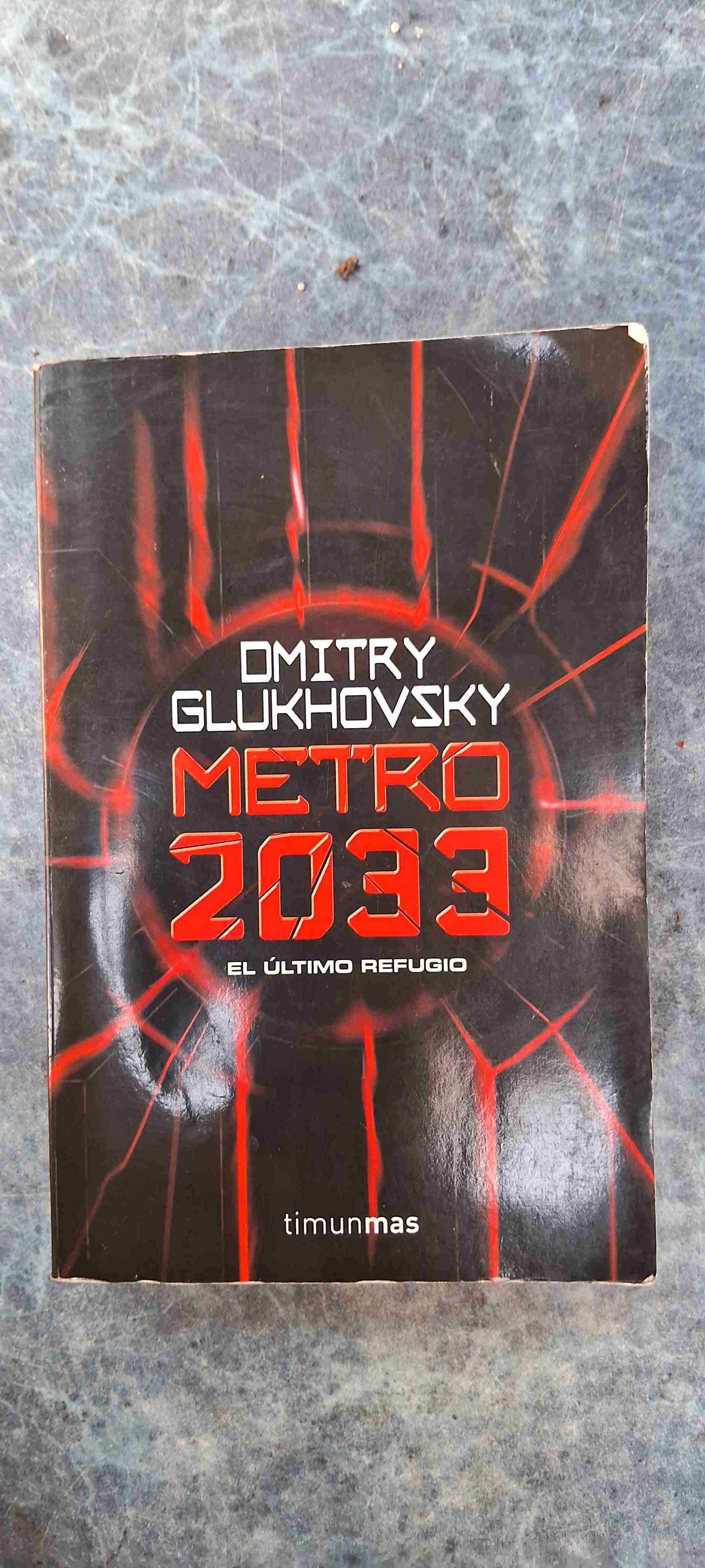 Libro Metro 2033 - Dmitry Glukhovsky - miniatura 1