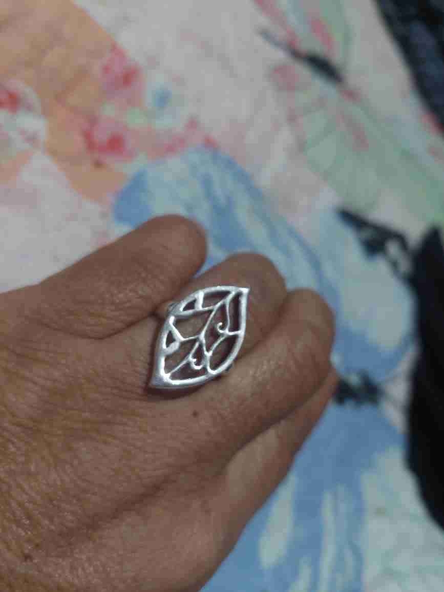 Anillo de diseño calado plateado - miniatura 2