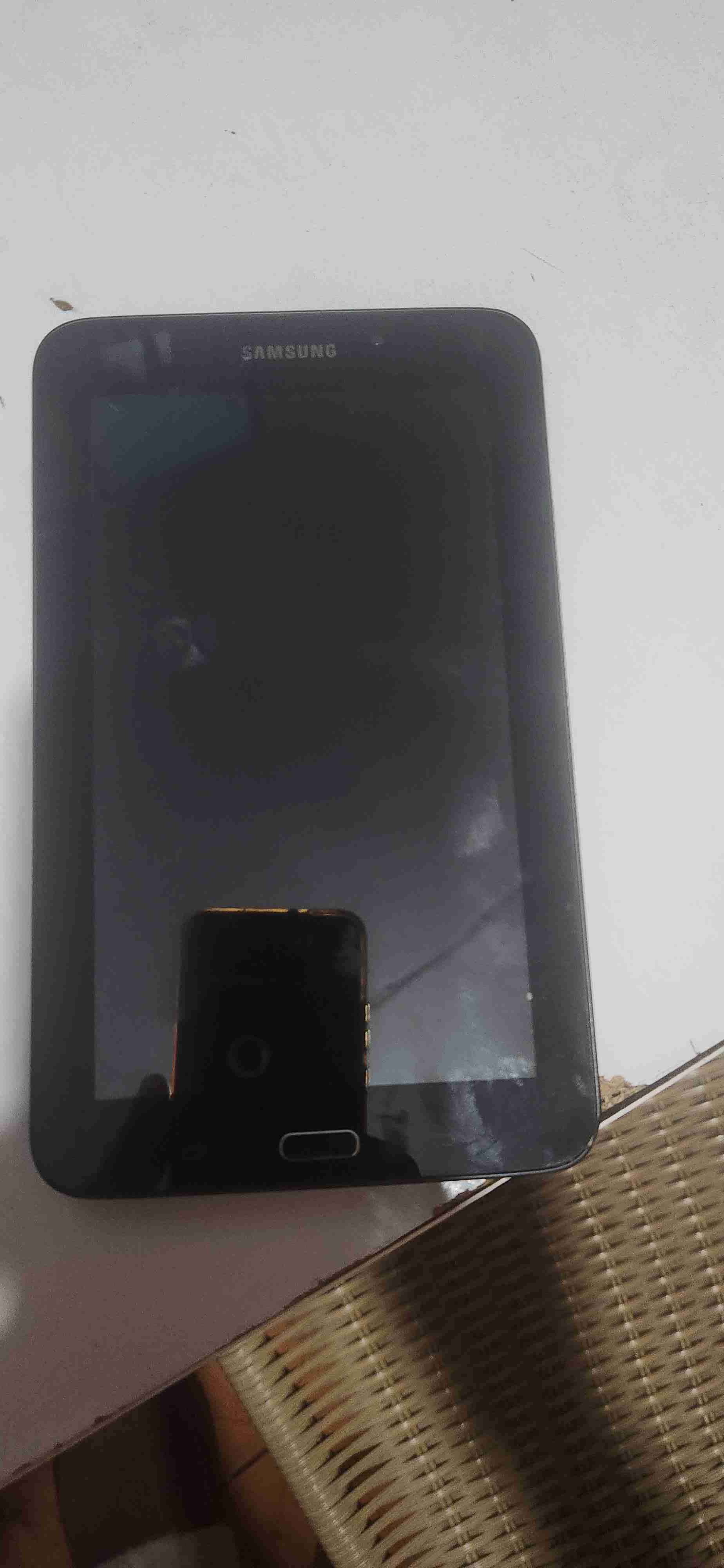 Tablet Samsung negra - miniatura 1