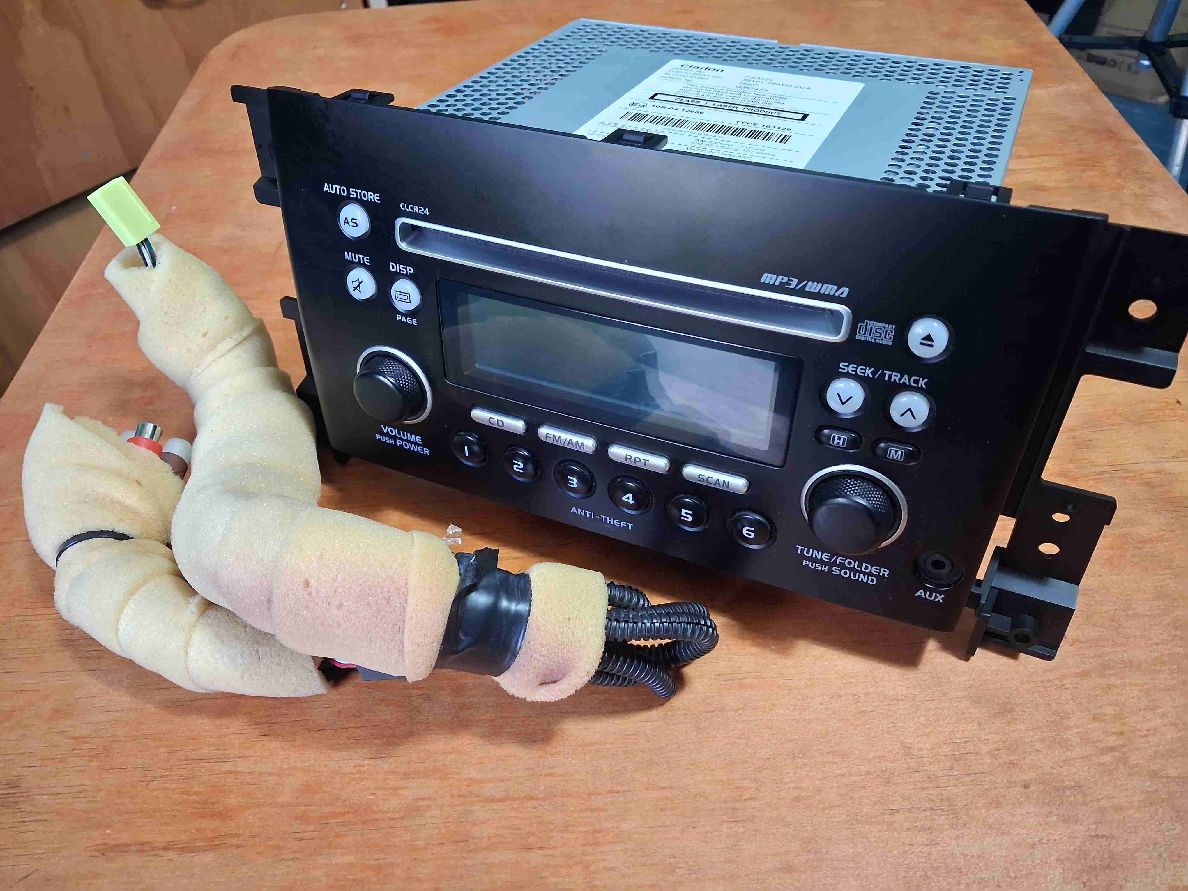 Radio de auto Susuki Swift 2015 - miniatura 1