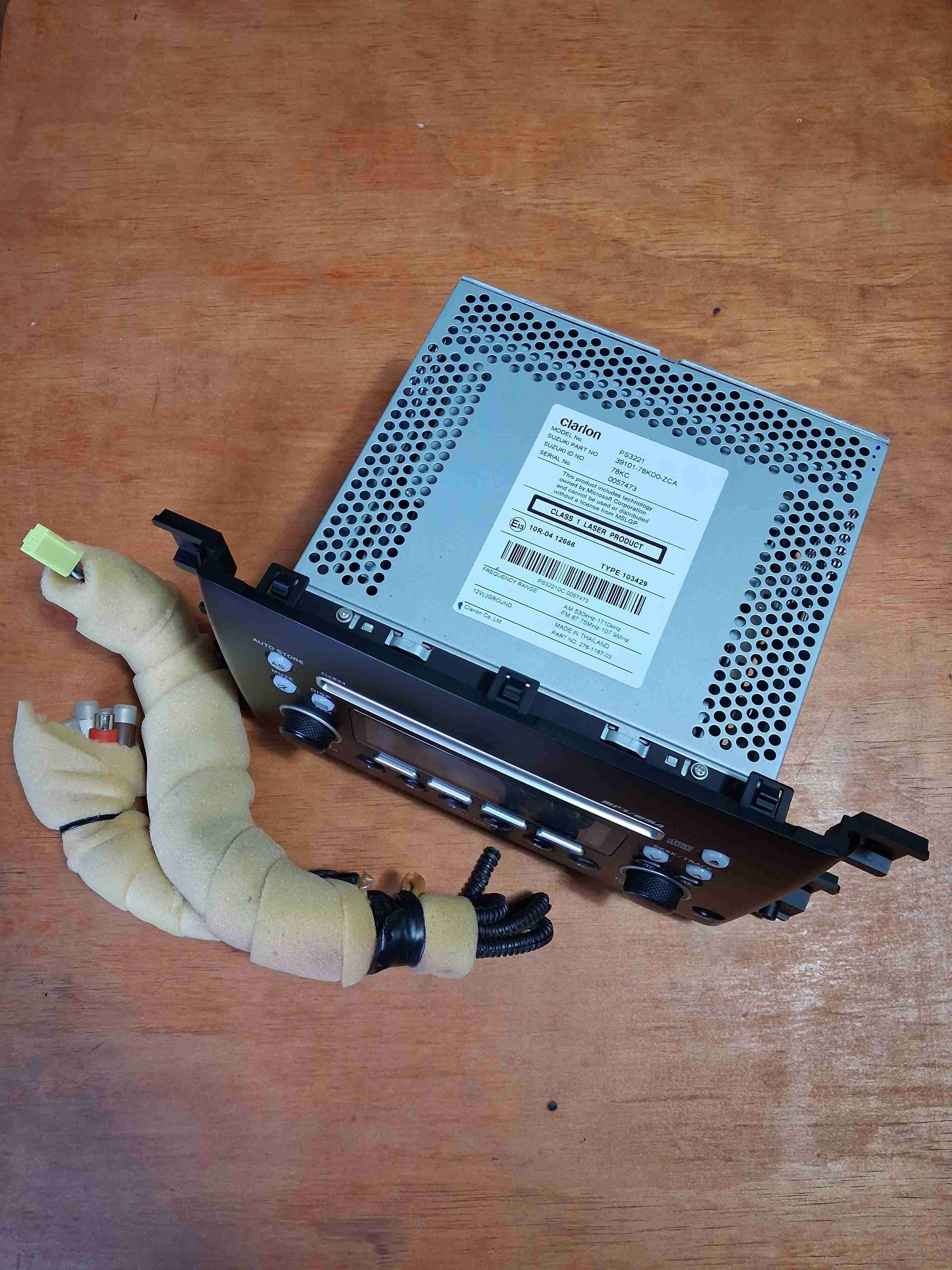 Radio de auto Susuki Swift 2015 - miniatura 6