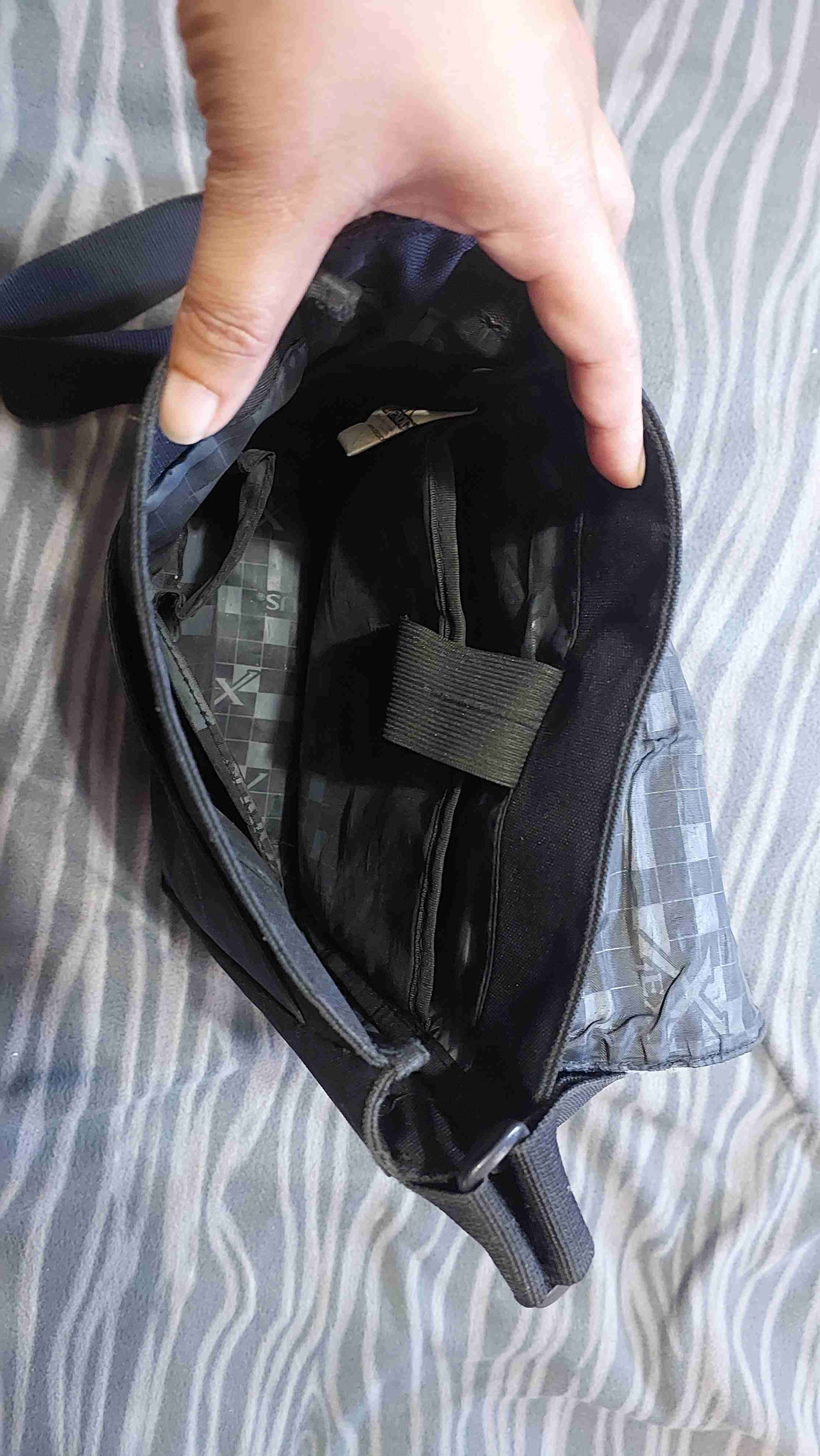 Bolso cruzado estampado - miniatura 3