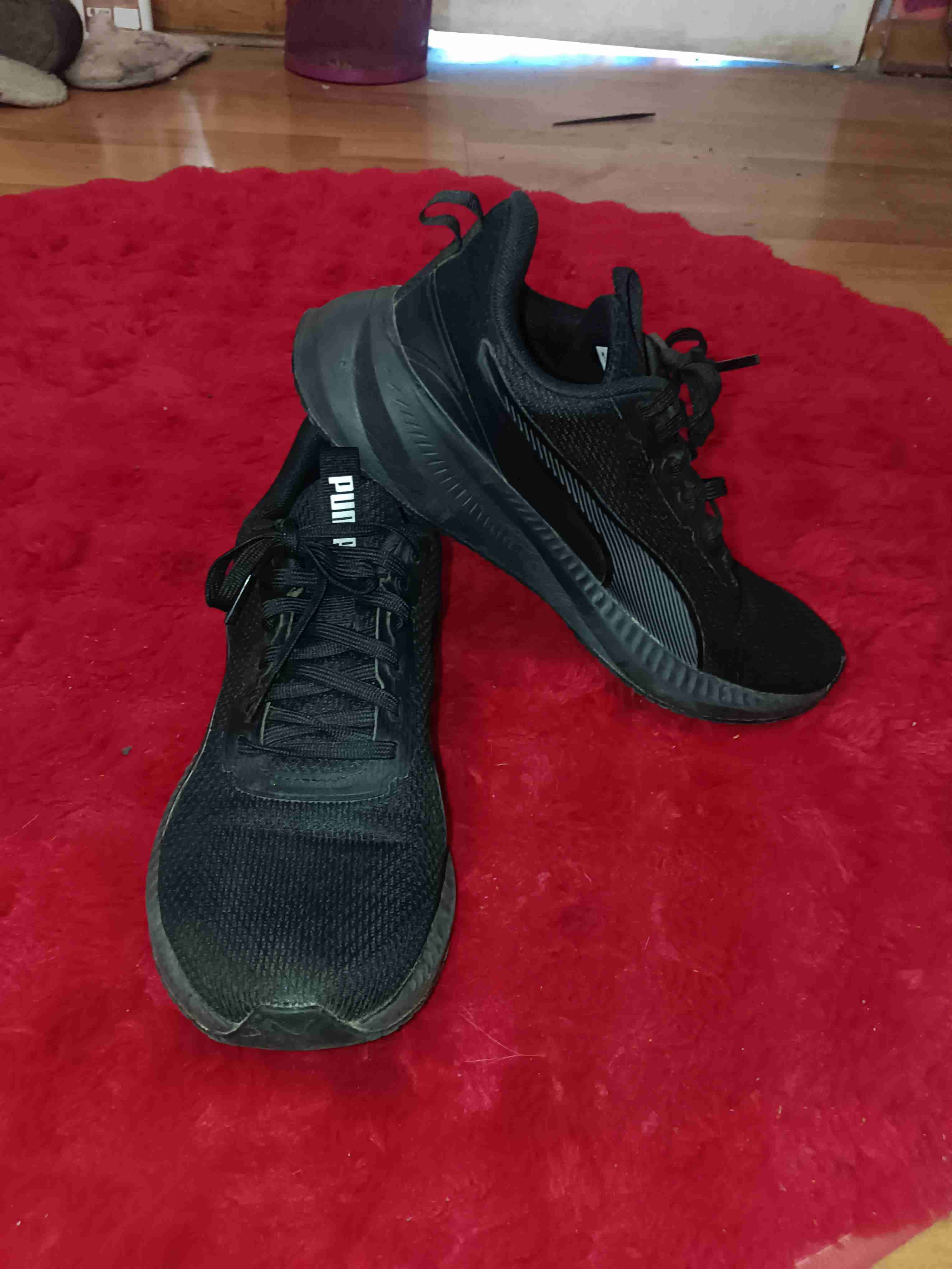 Zapatillas deportivas Puma negras unisex - miniatura 1