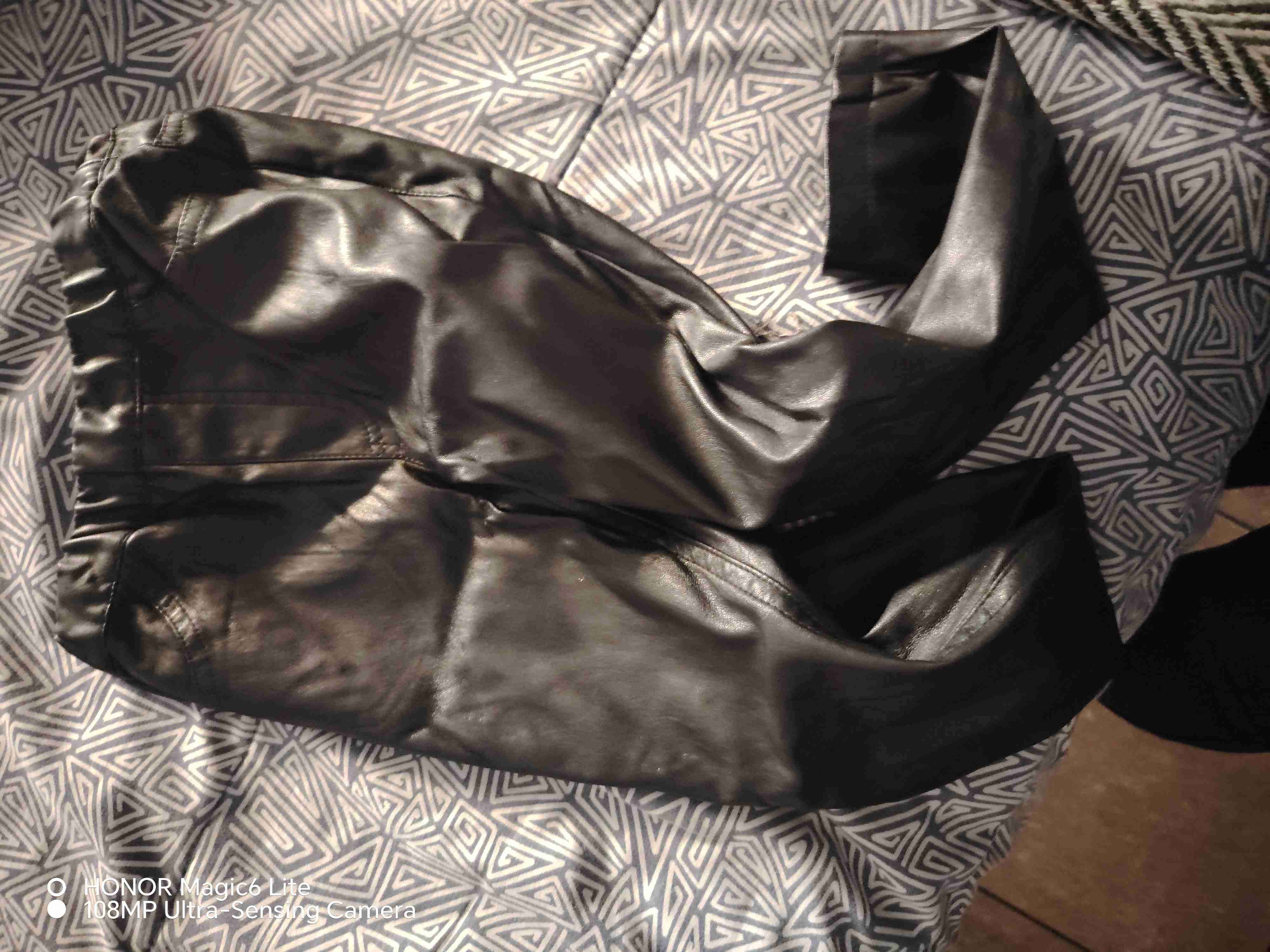 Pantalones de cuero sintético - miniatura 1