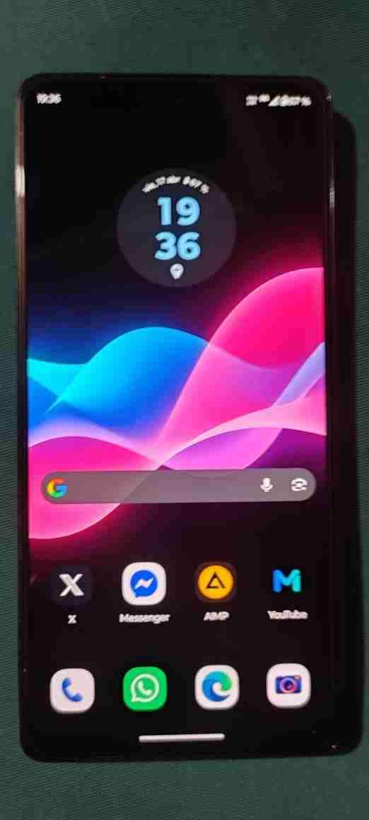 Smartphone Motorola Edge 30 Pro 5G - miniatura 2
