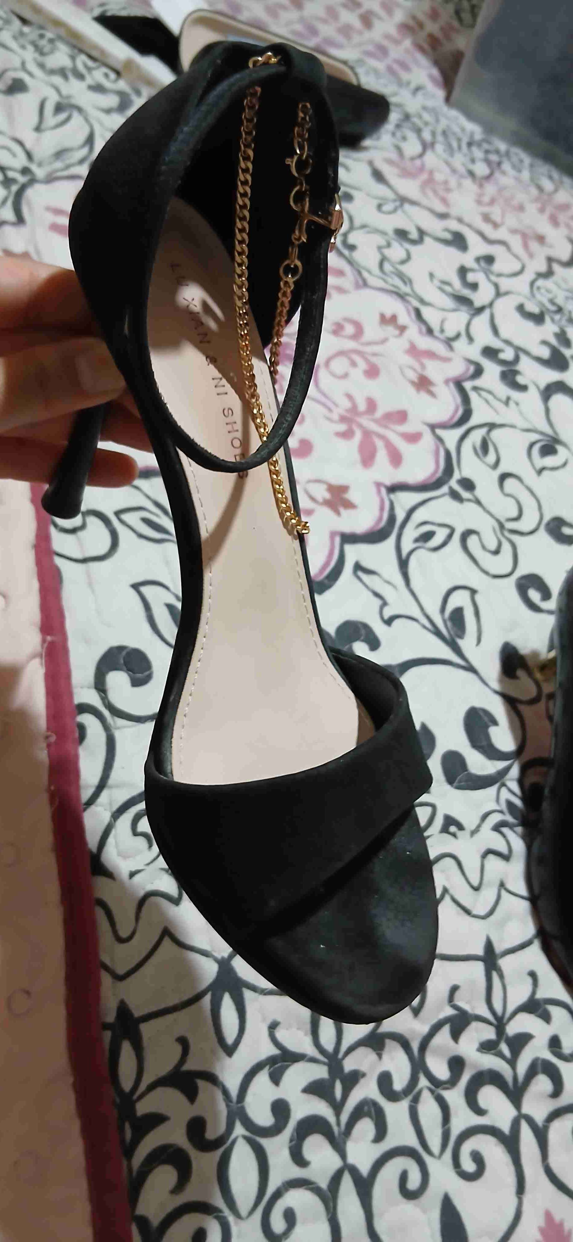 Tacones de gamuza negros - miniatura 3