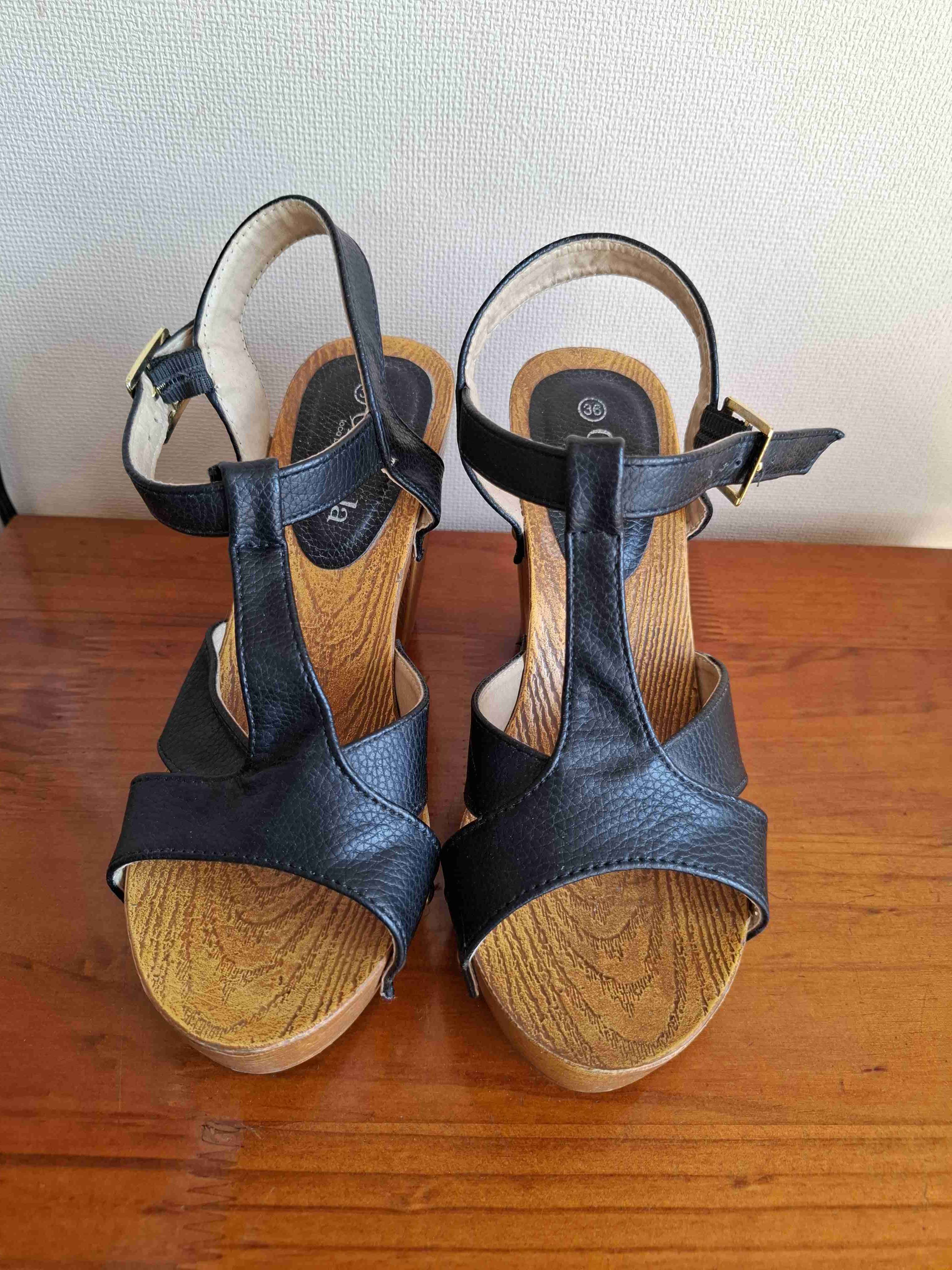 Sandalias plataforma negras - miniatura 2