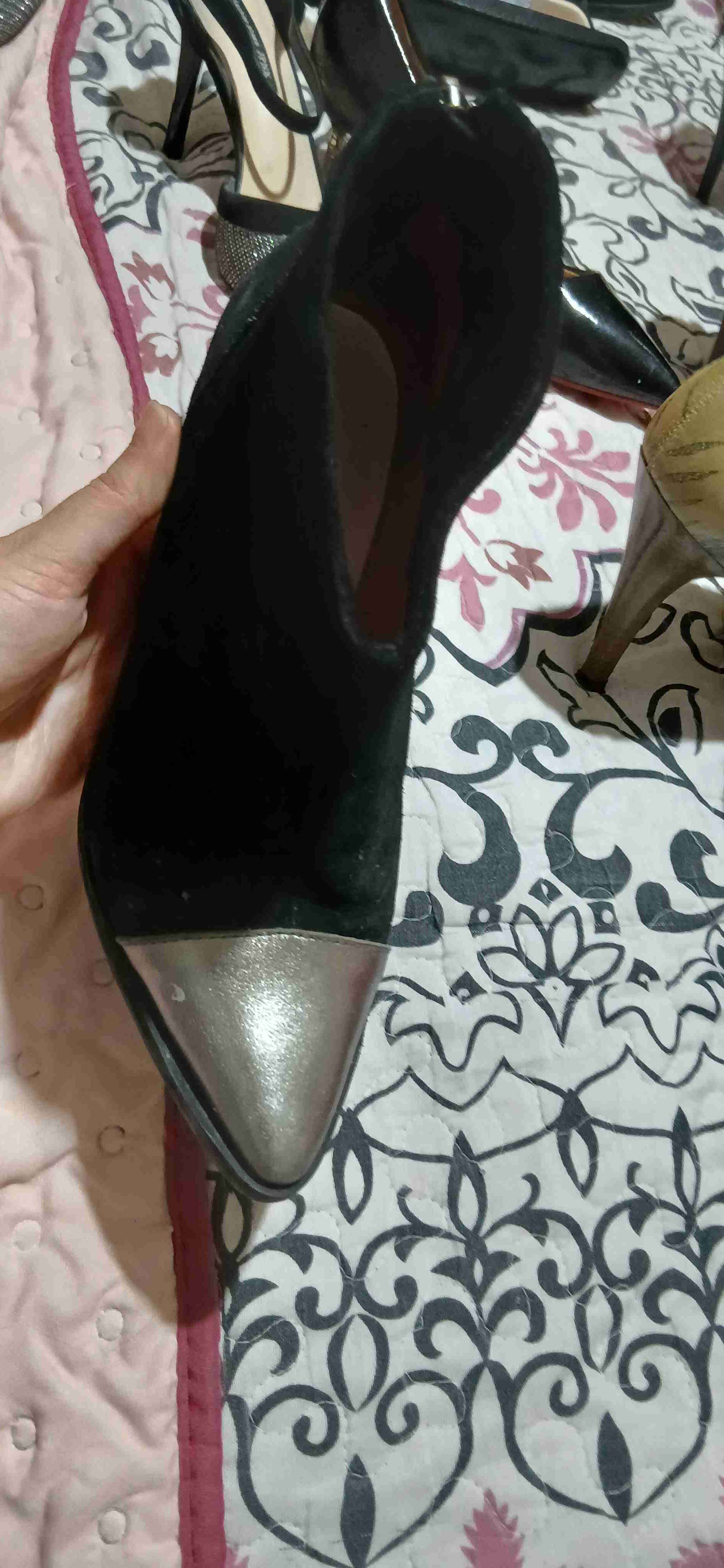 Botines negros y plateados - miniatura 2