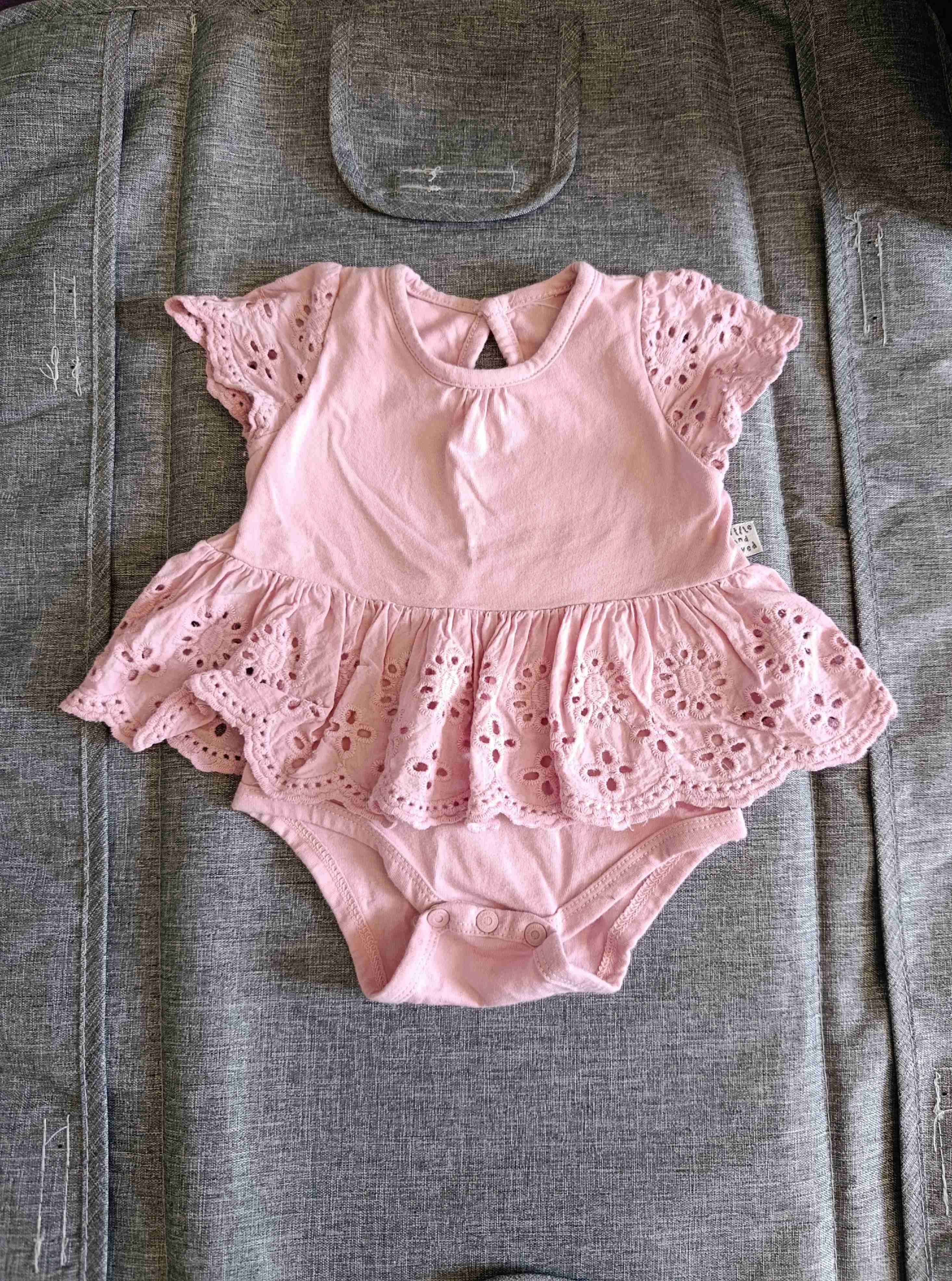 Ropa de bebé - miniatura 1