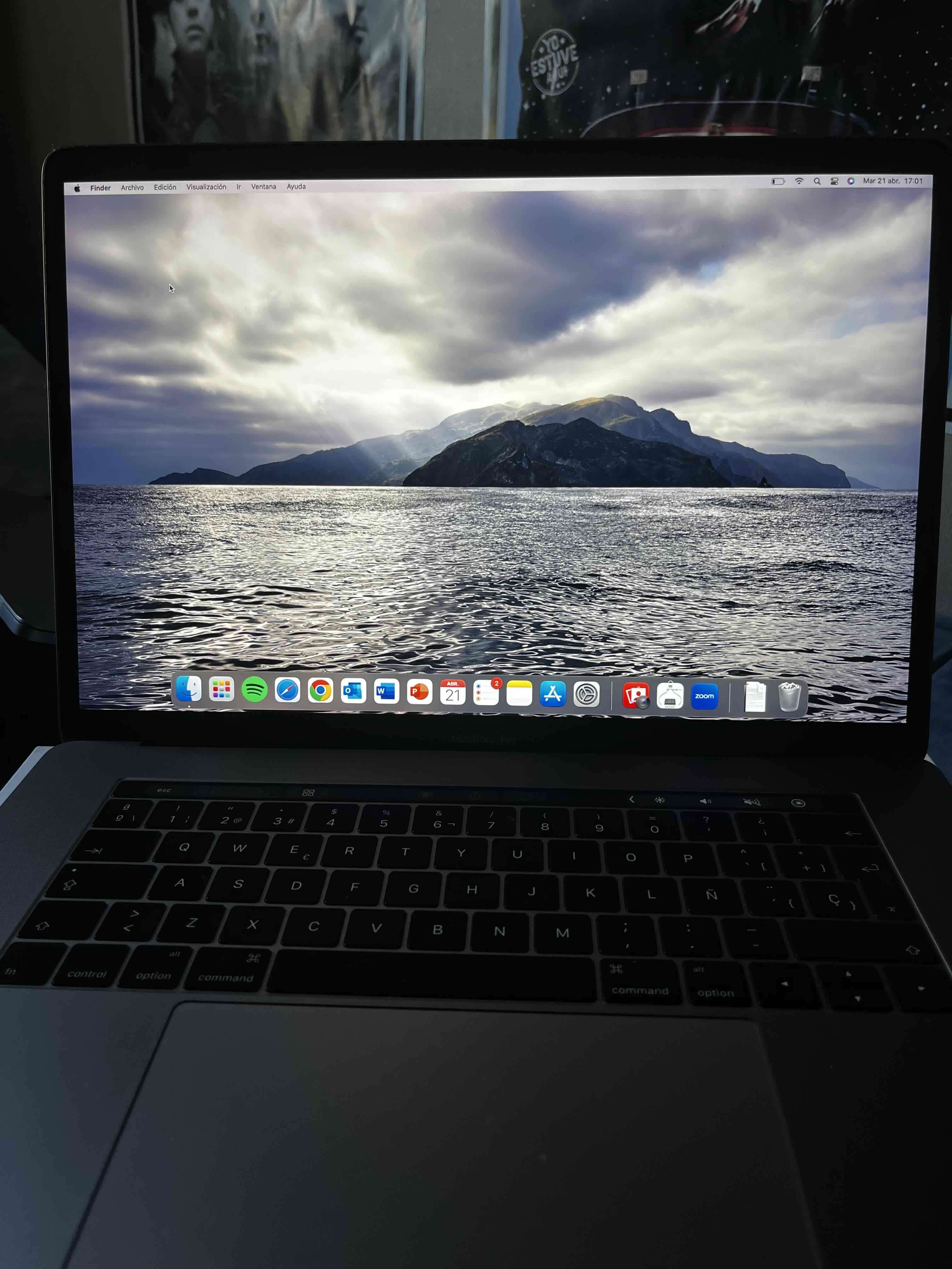 MacBook Pro usado en perfectas condiciones - miniatura 4