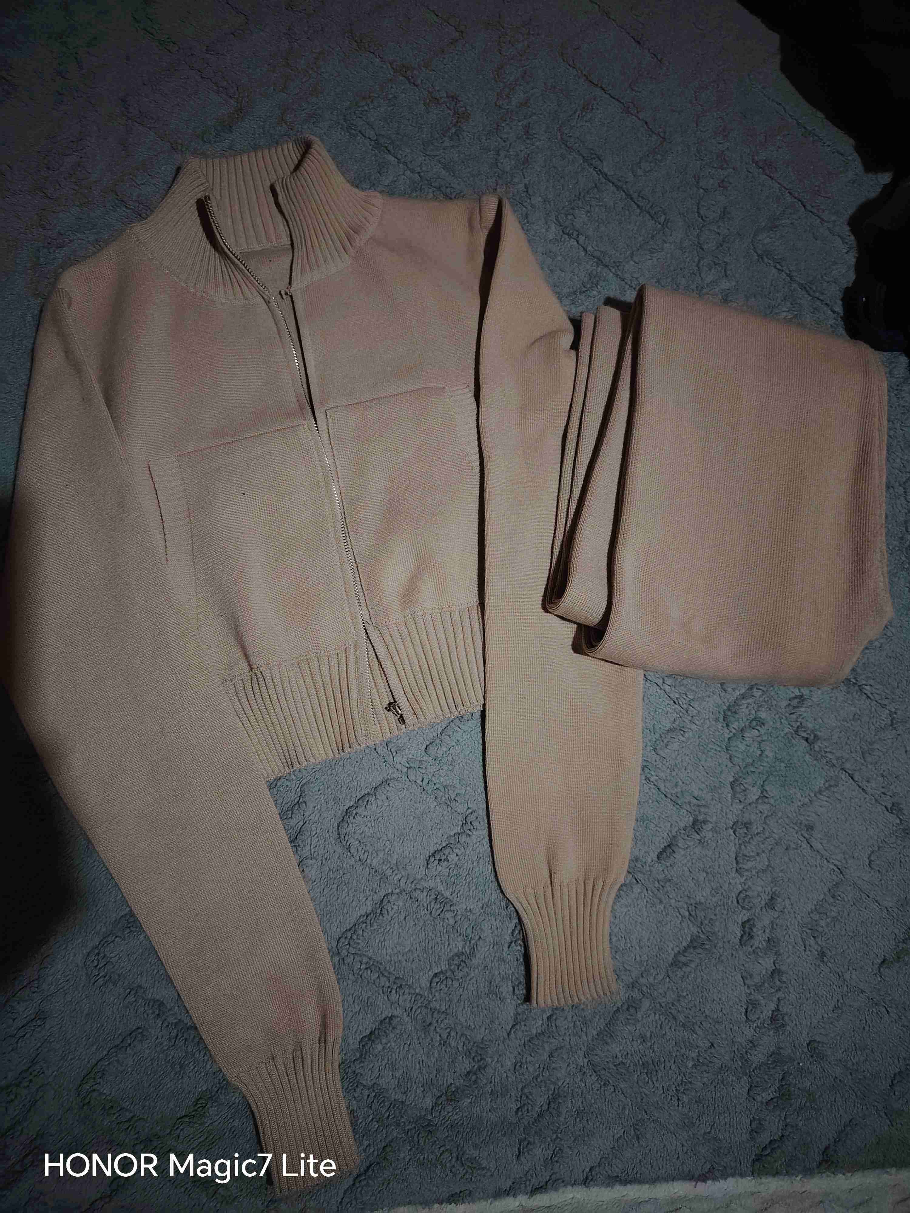 Top rojo escote halter - miniatura 2