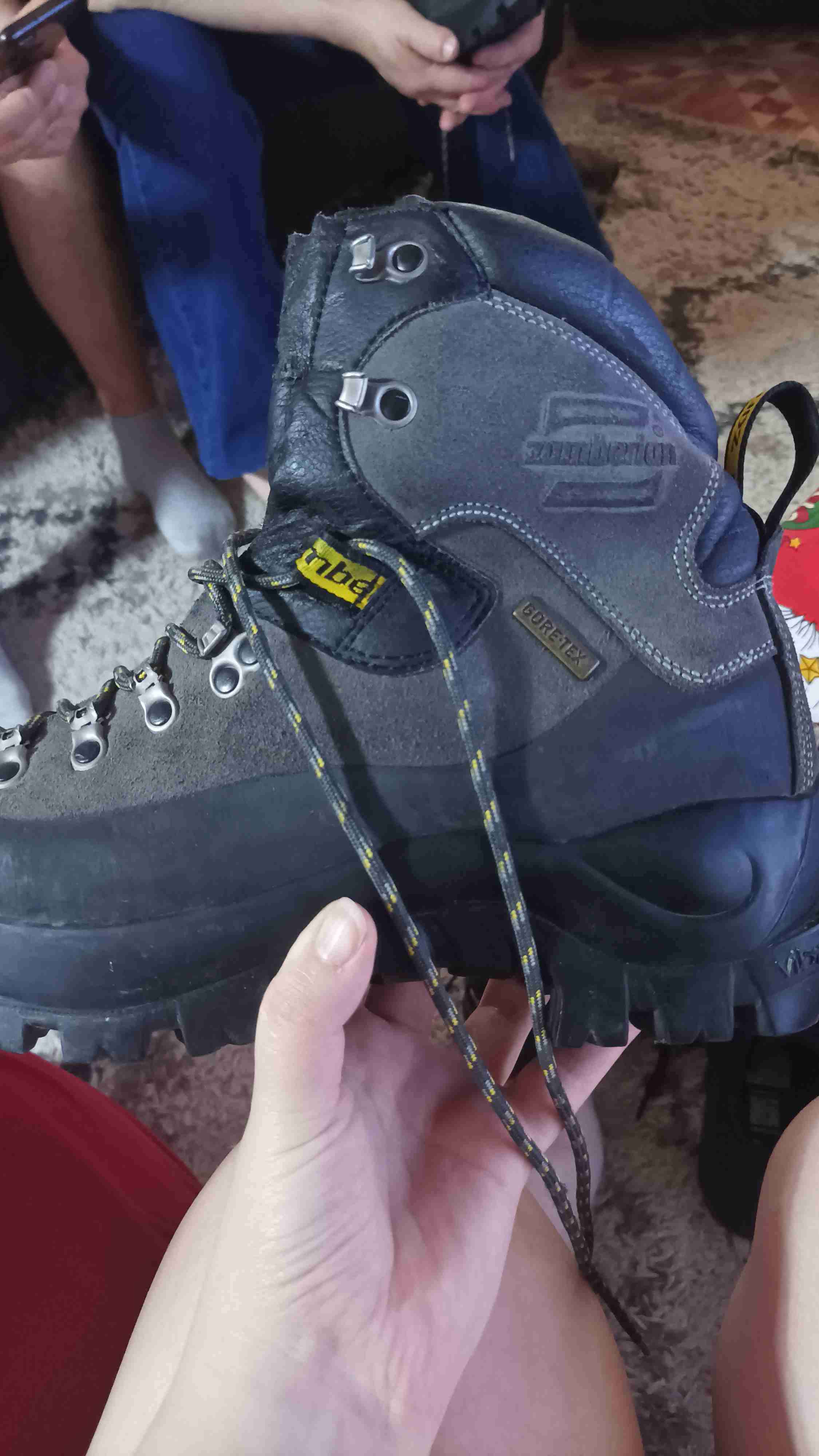 Botas de montaña negras - miniatura 3