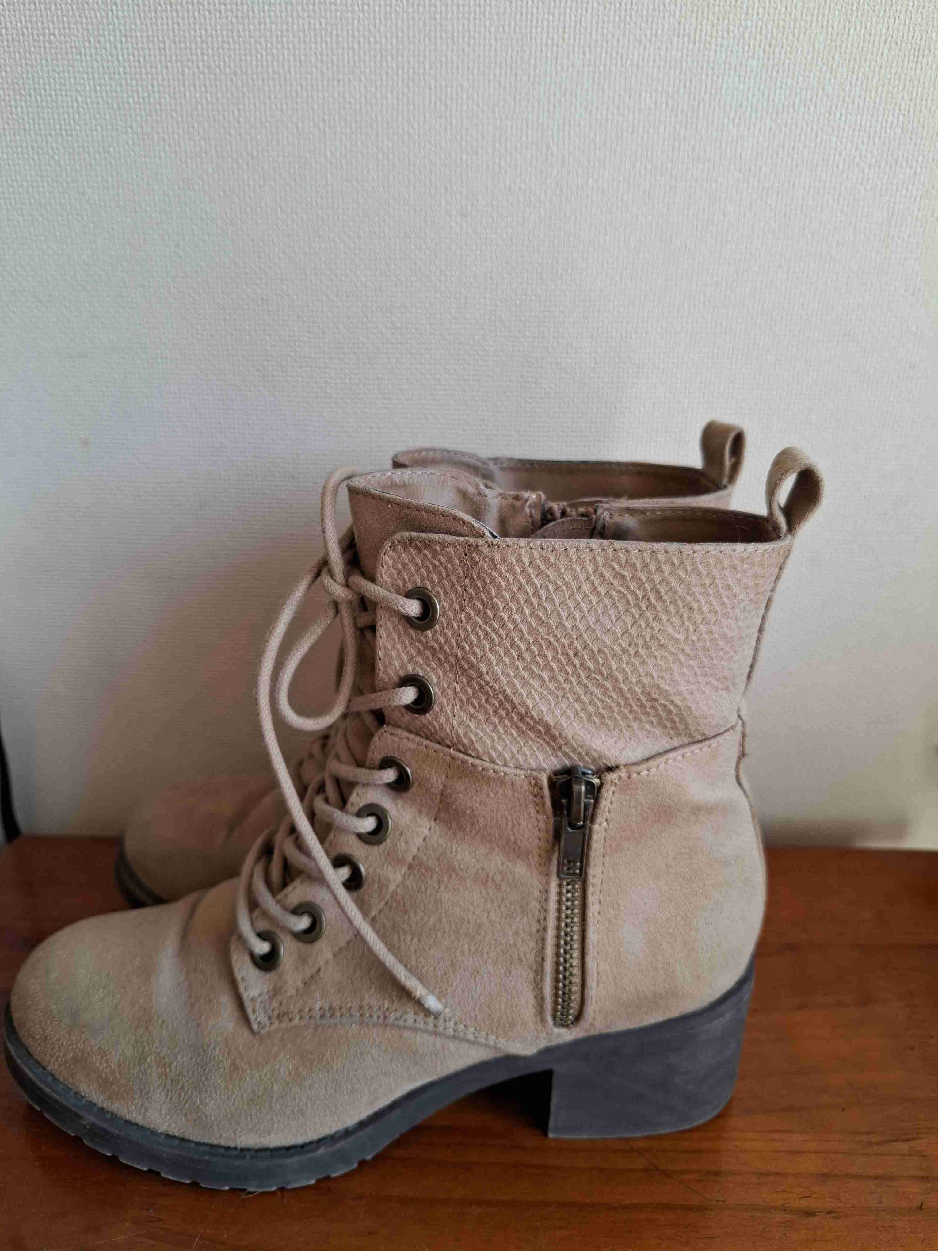 Botas beige casuales - miniatura 2