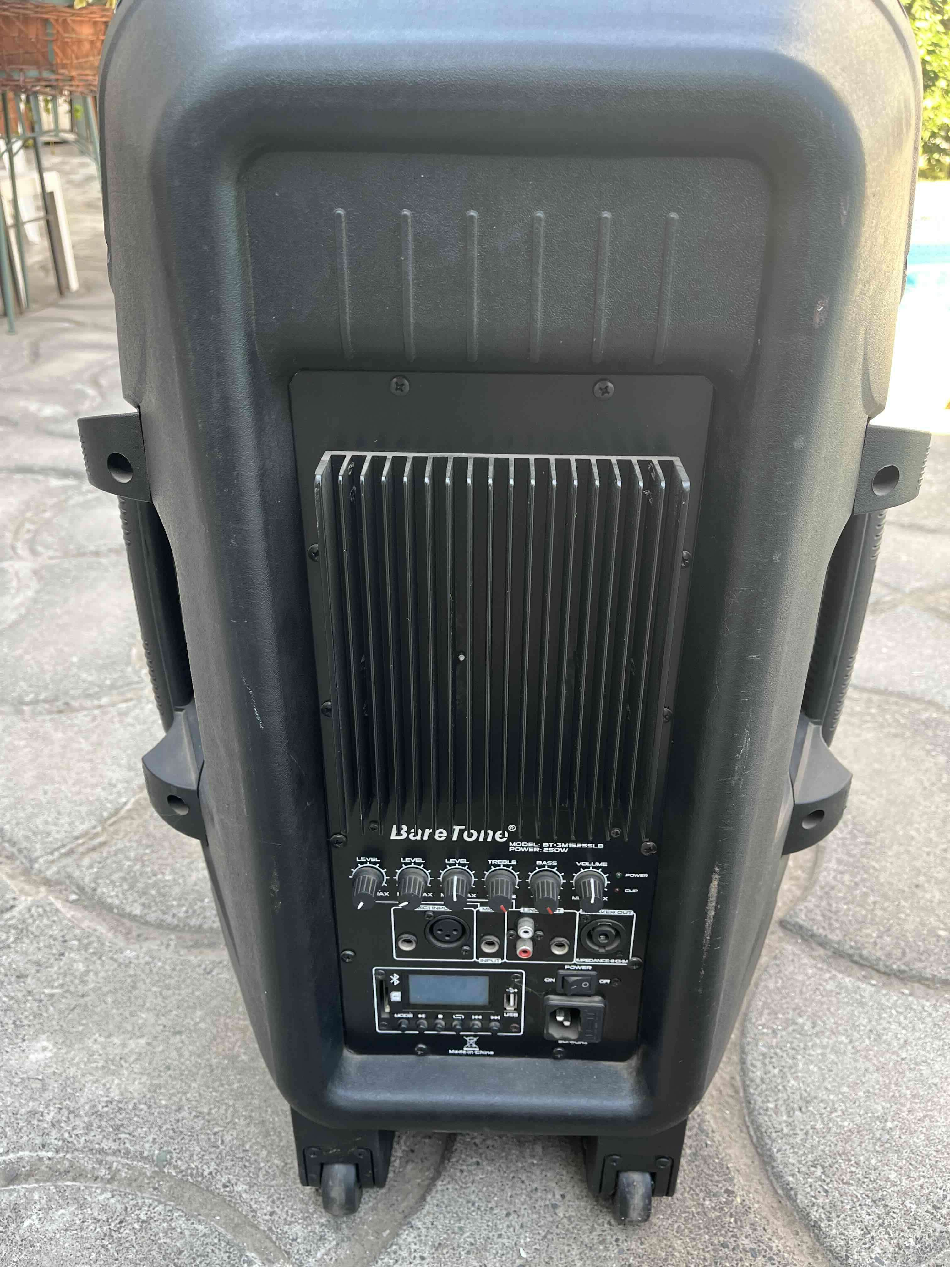 Parlante con trípode - miniatura 4