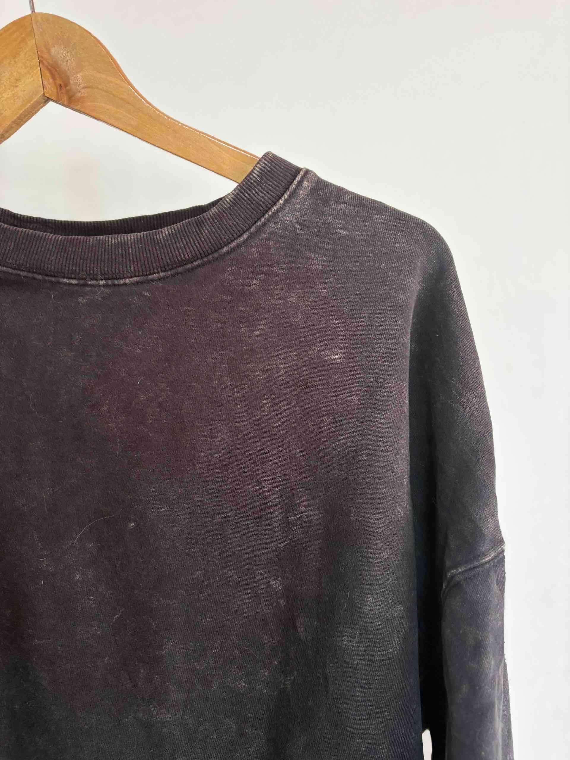 Polerón negro desgastado - miniatura 4