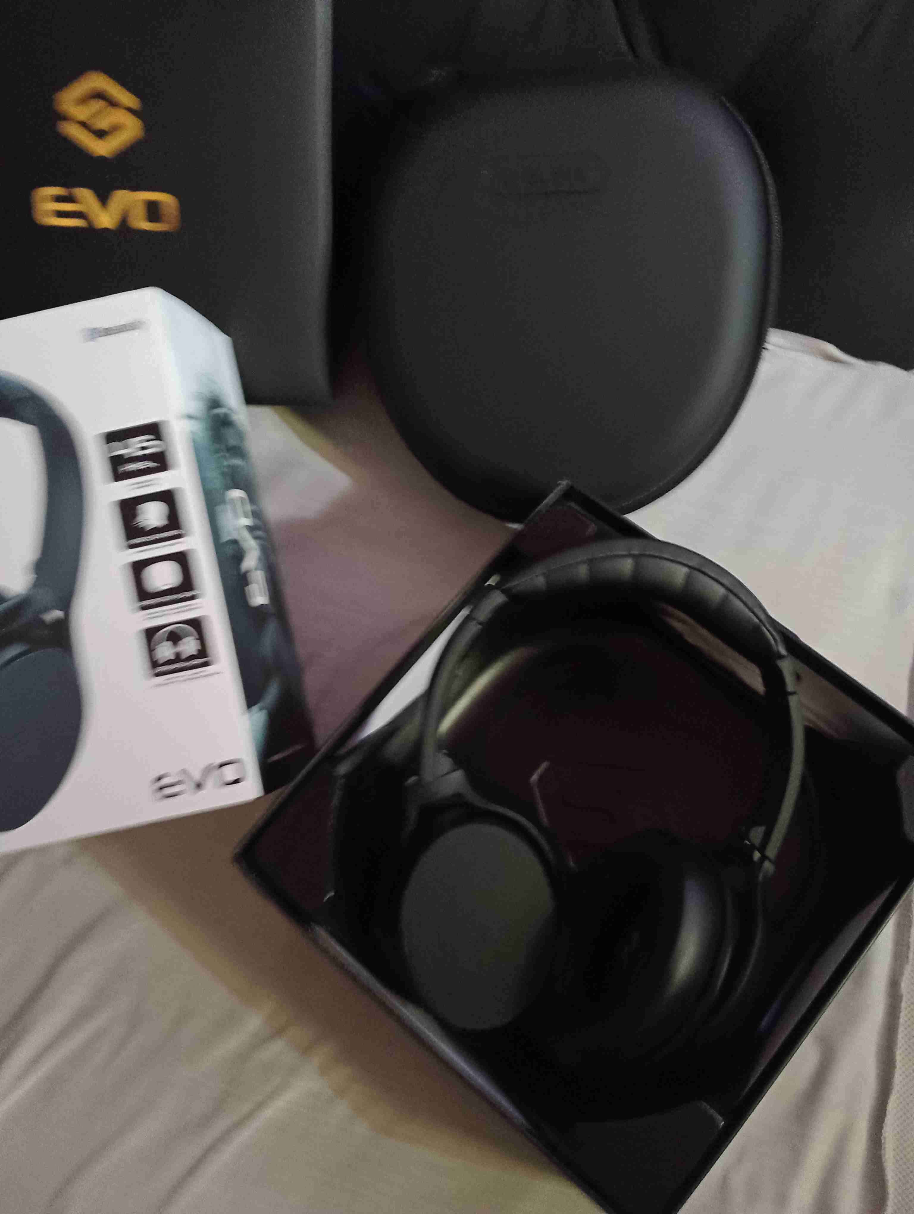 Audífonos Evo con estuche - miniatura 5