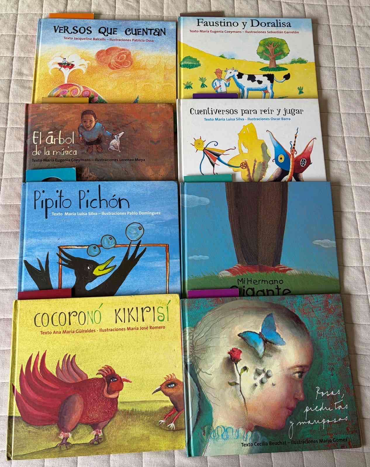 Set de libros infantiles ilustrados
