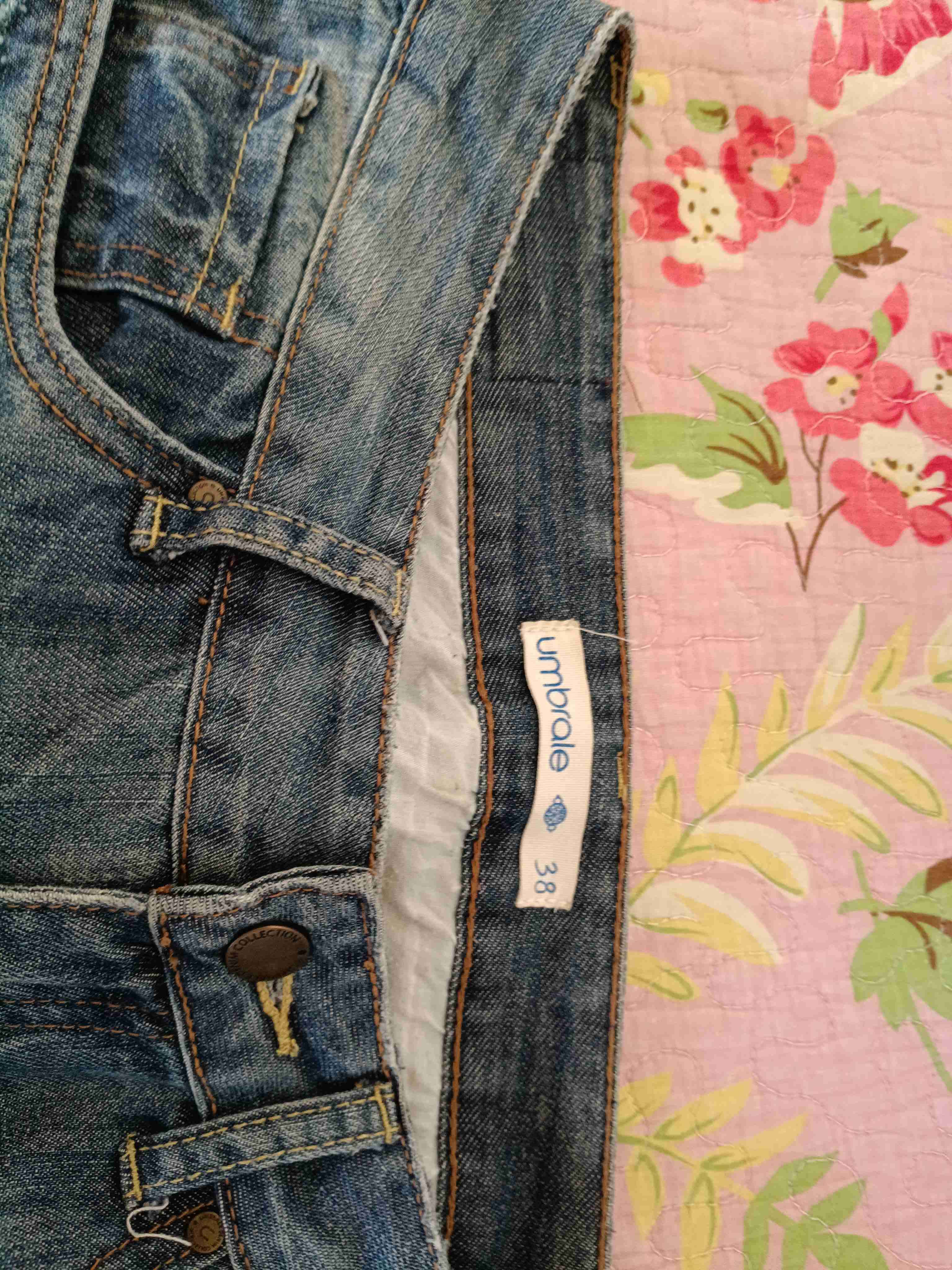 Jeans desgastados estilo casual - miniatura 2
