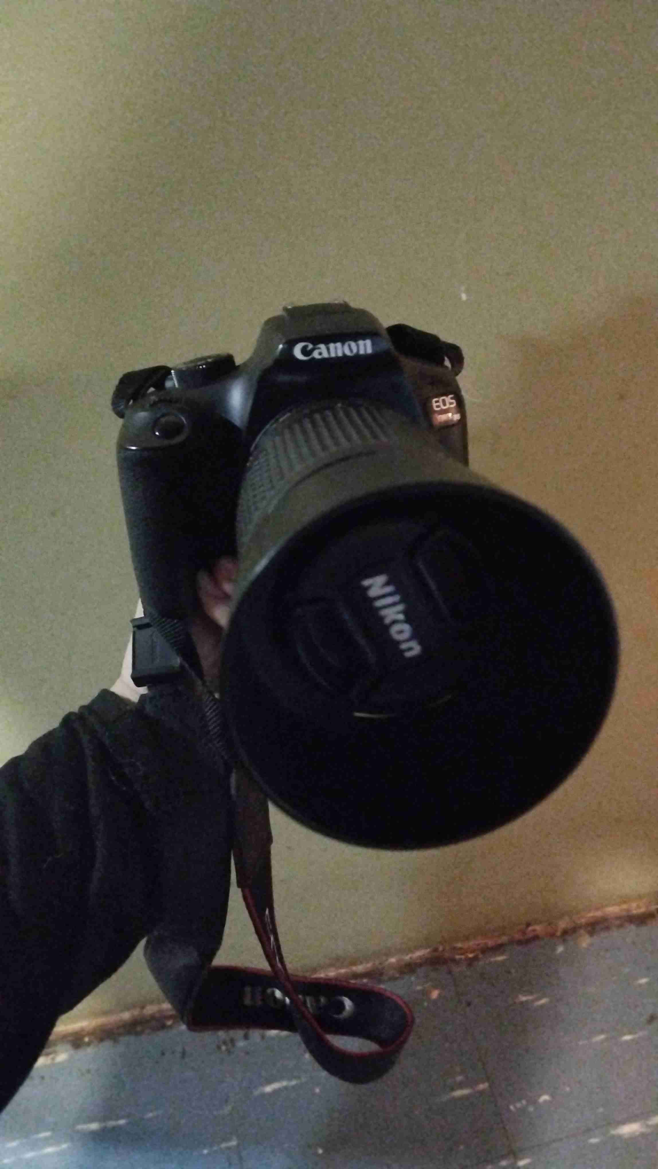 Cámara Canon EOS Rebel T6 con accesorios - miniatura 3