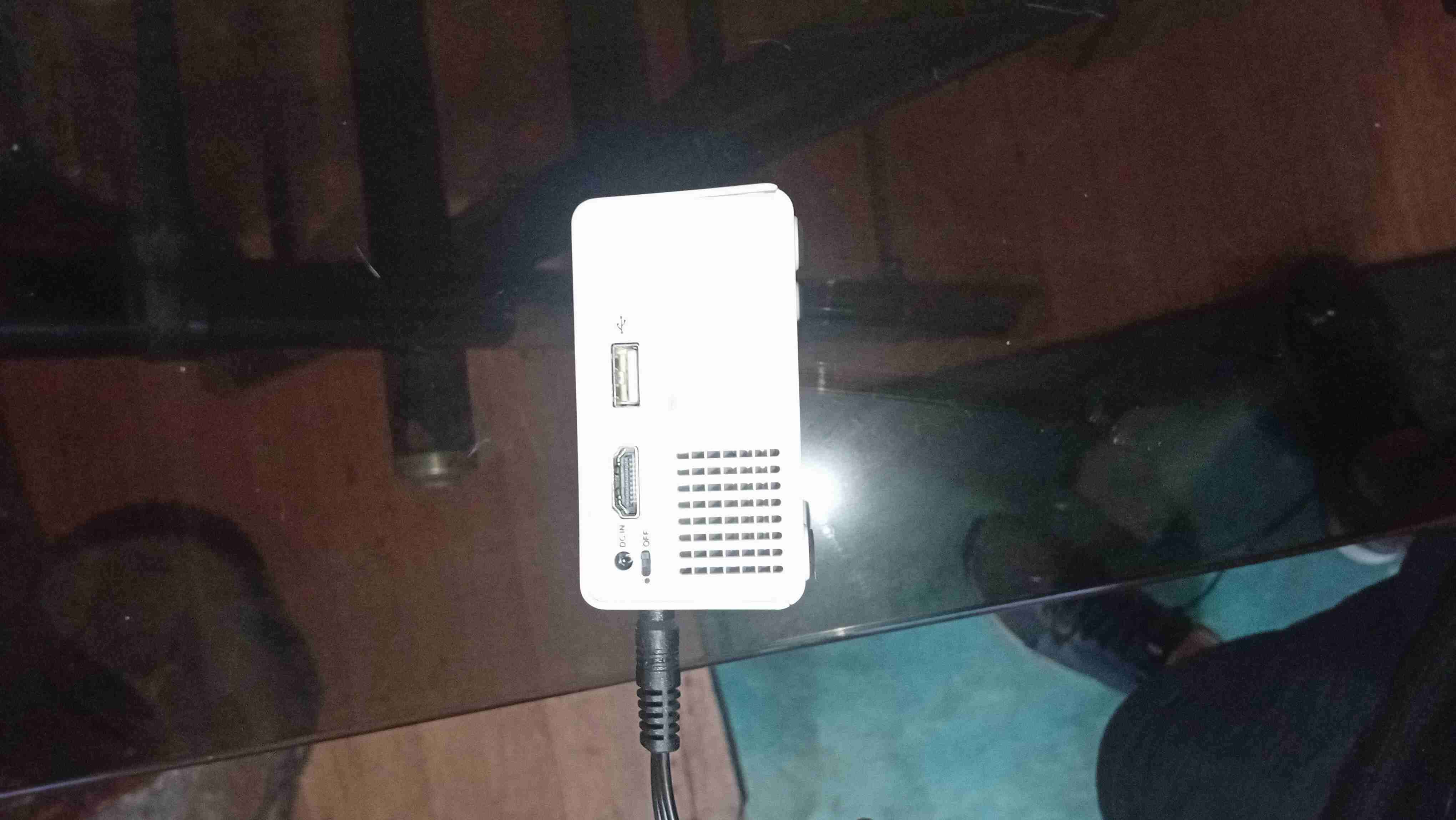 Proyector portátil compacto - miniatura 3