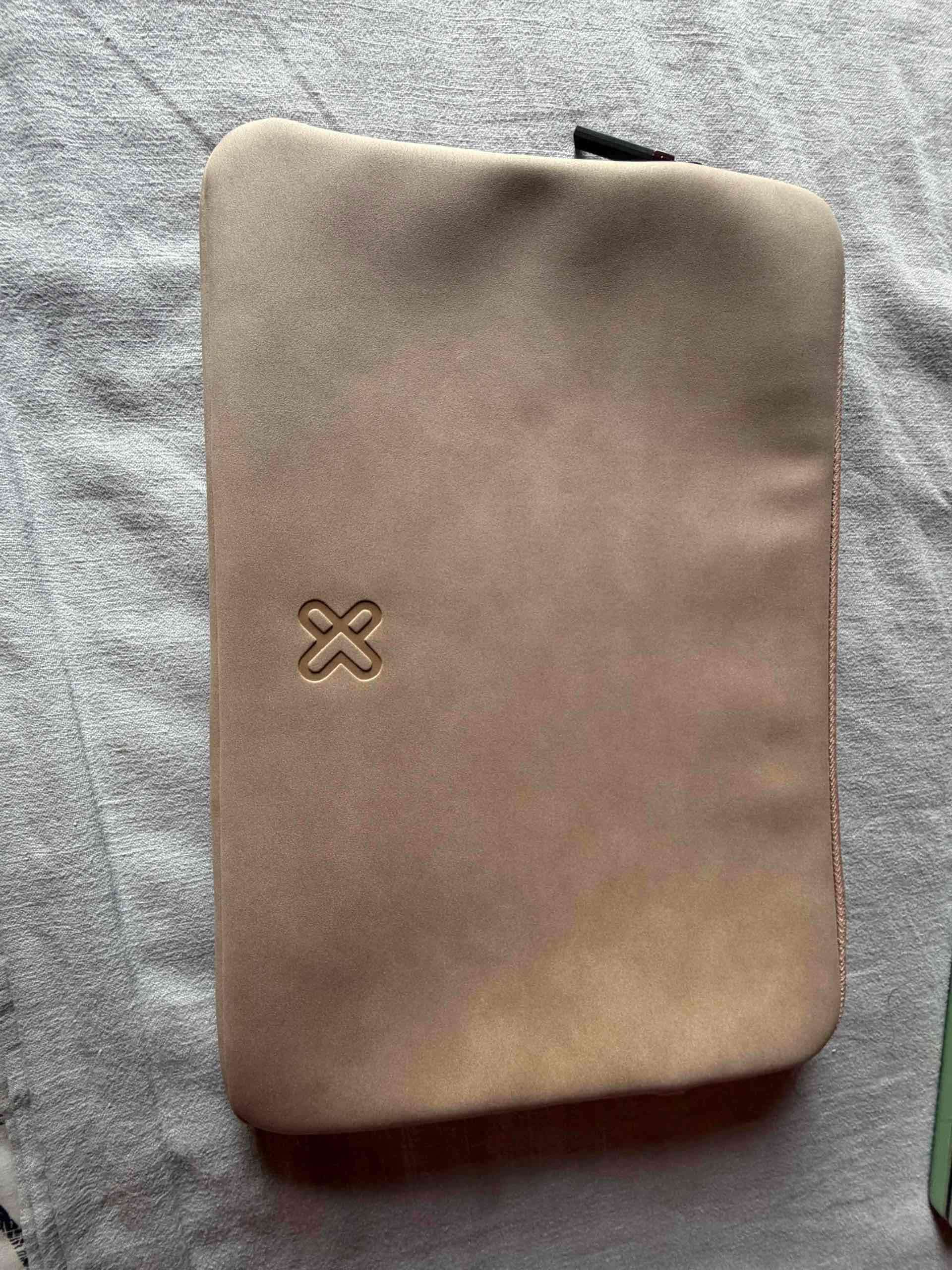 Laptop Lenovo color gris - miniatura 3