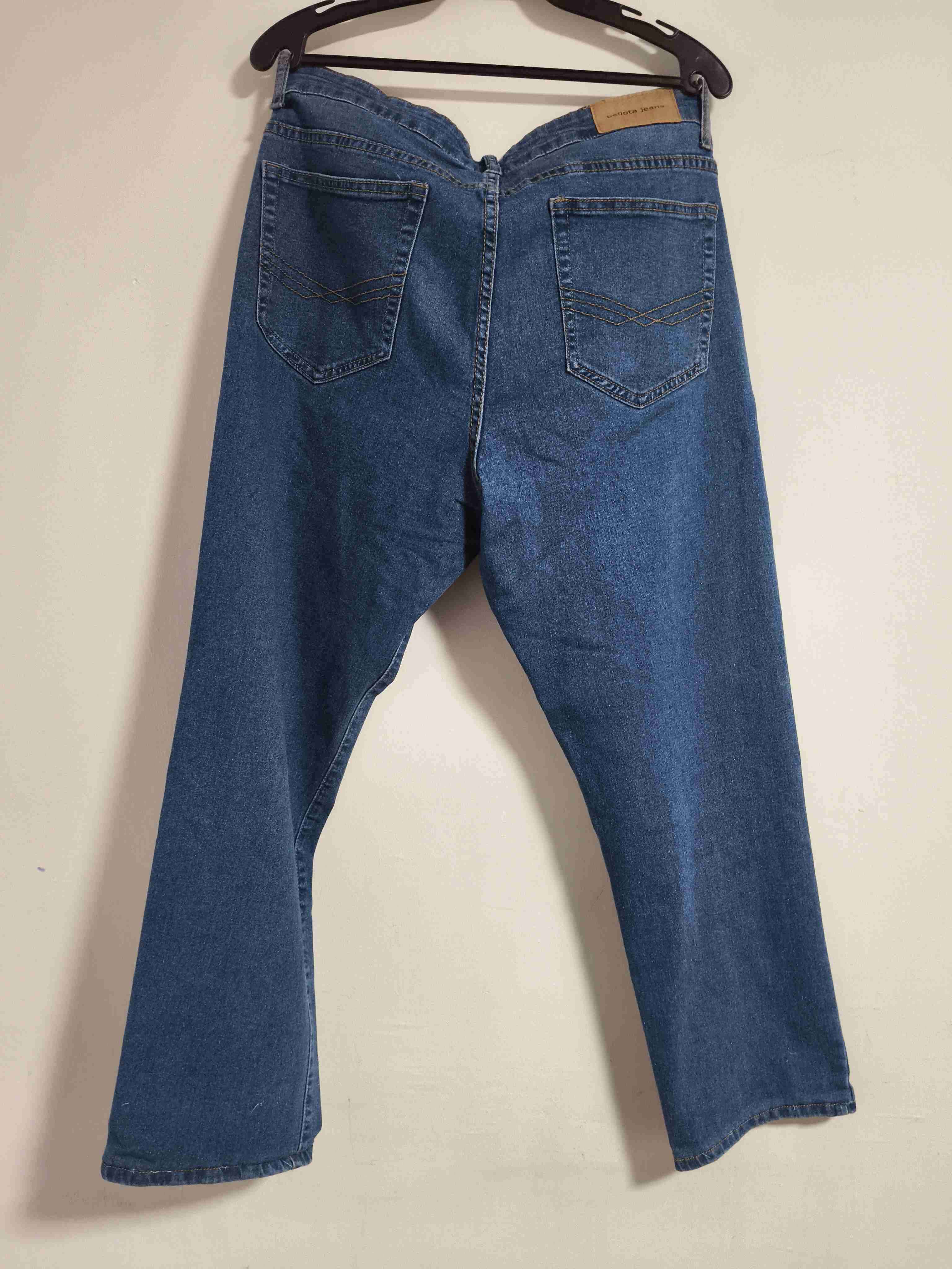 Jeans azul clásicos - miniatura 2