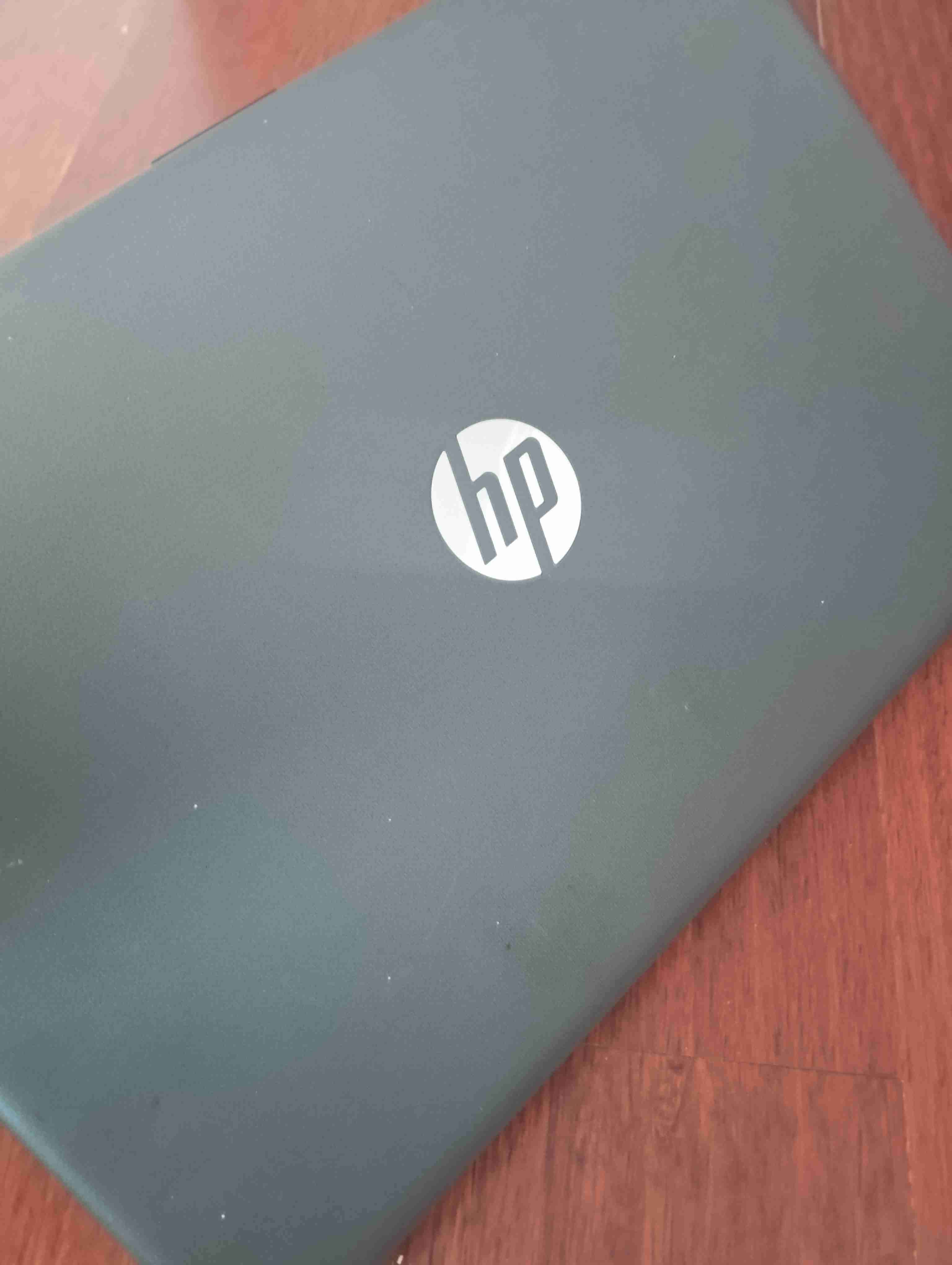 Notebook HP negra - miniatura 3