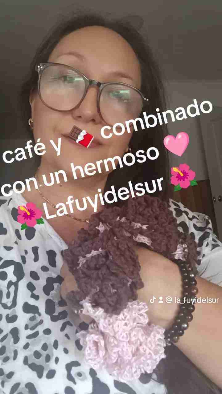 Scrunchis XL de variados colores y texturas - miniatura 4