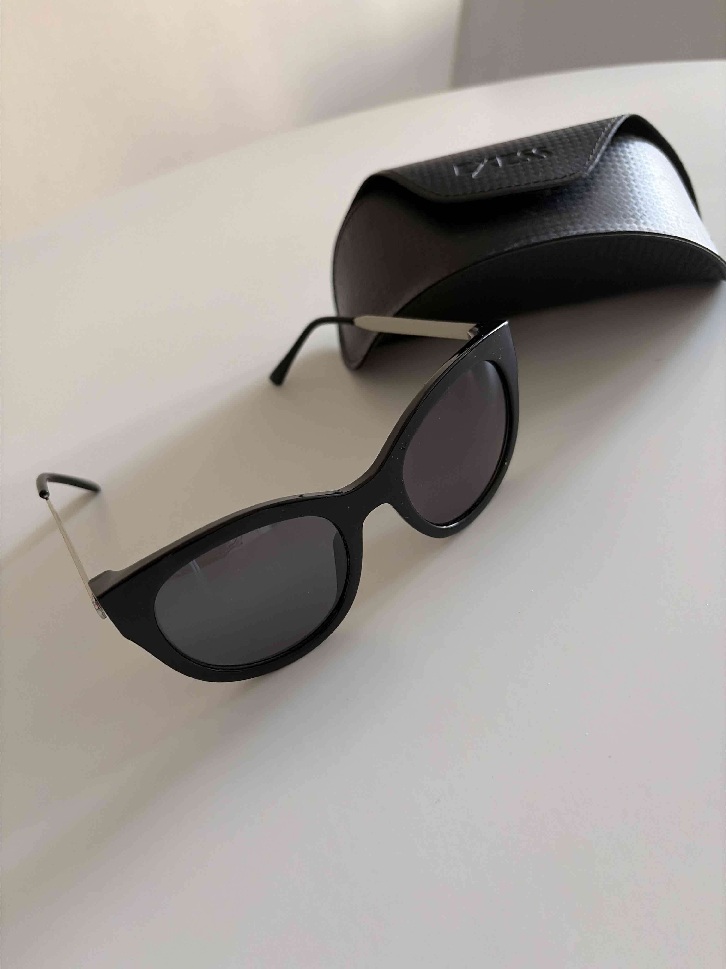 Gafas de sol negras modernas Excess - miniatura 1