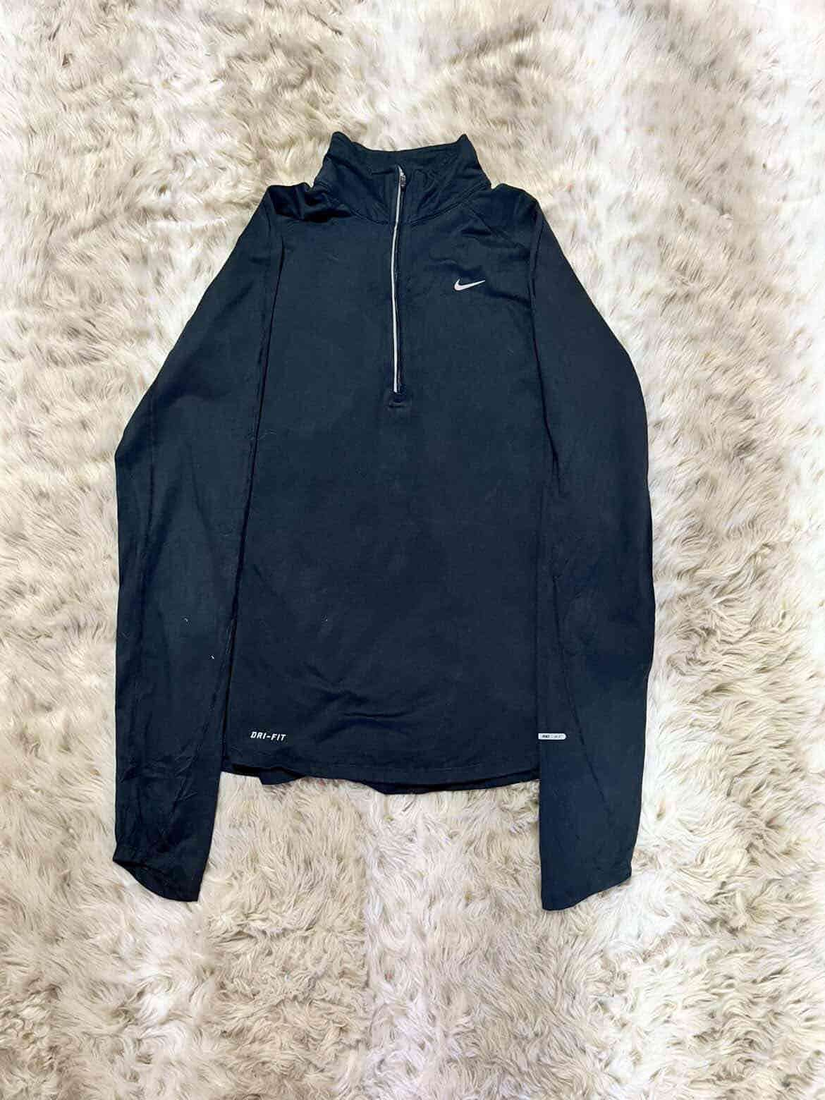 Polerón negro deportivo Nike - miniatura 1