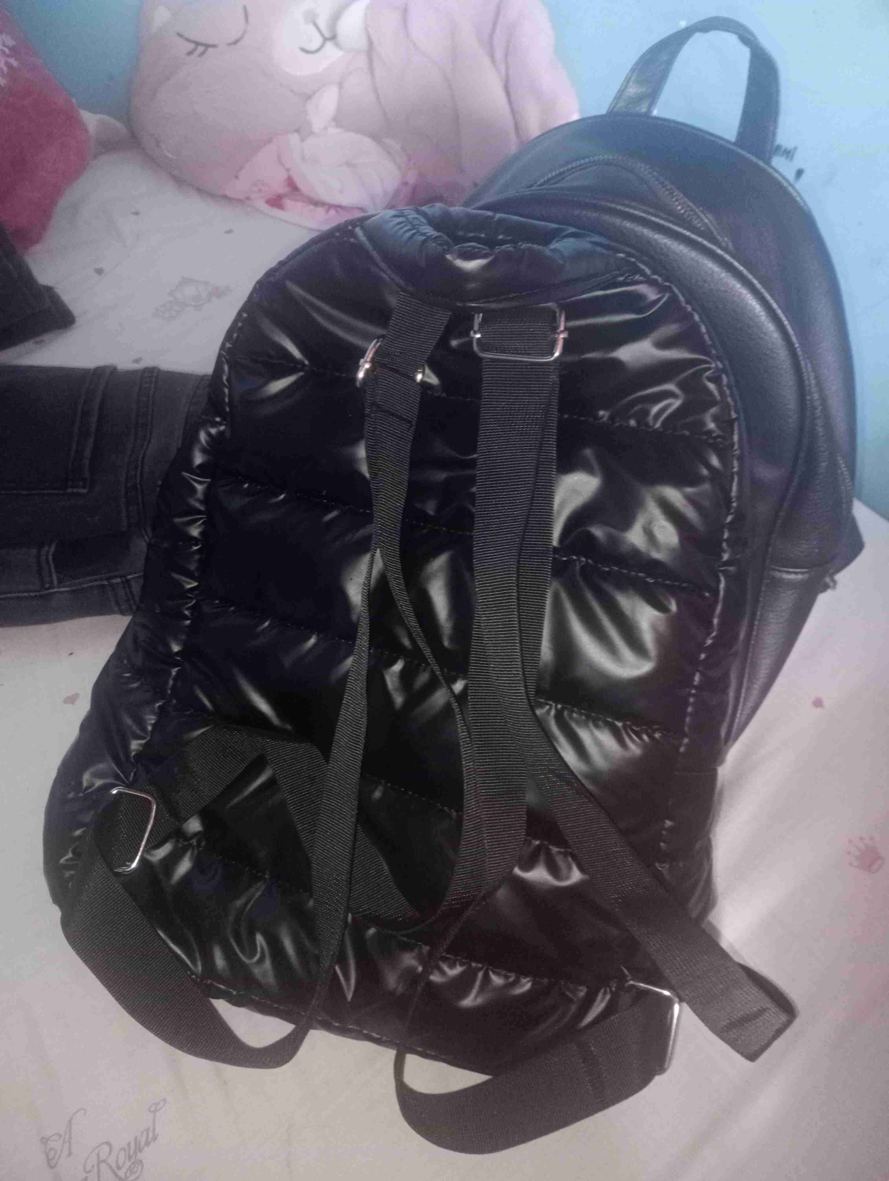 Mochila negra acolchada - miniatura 2