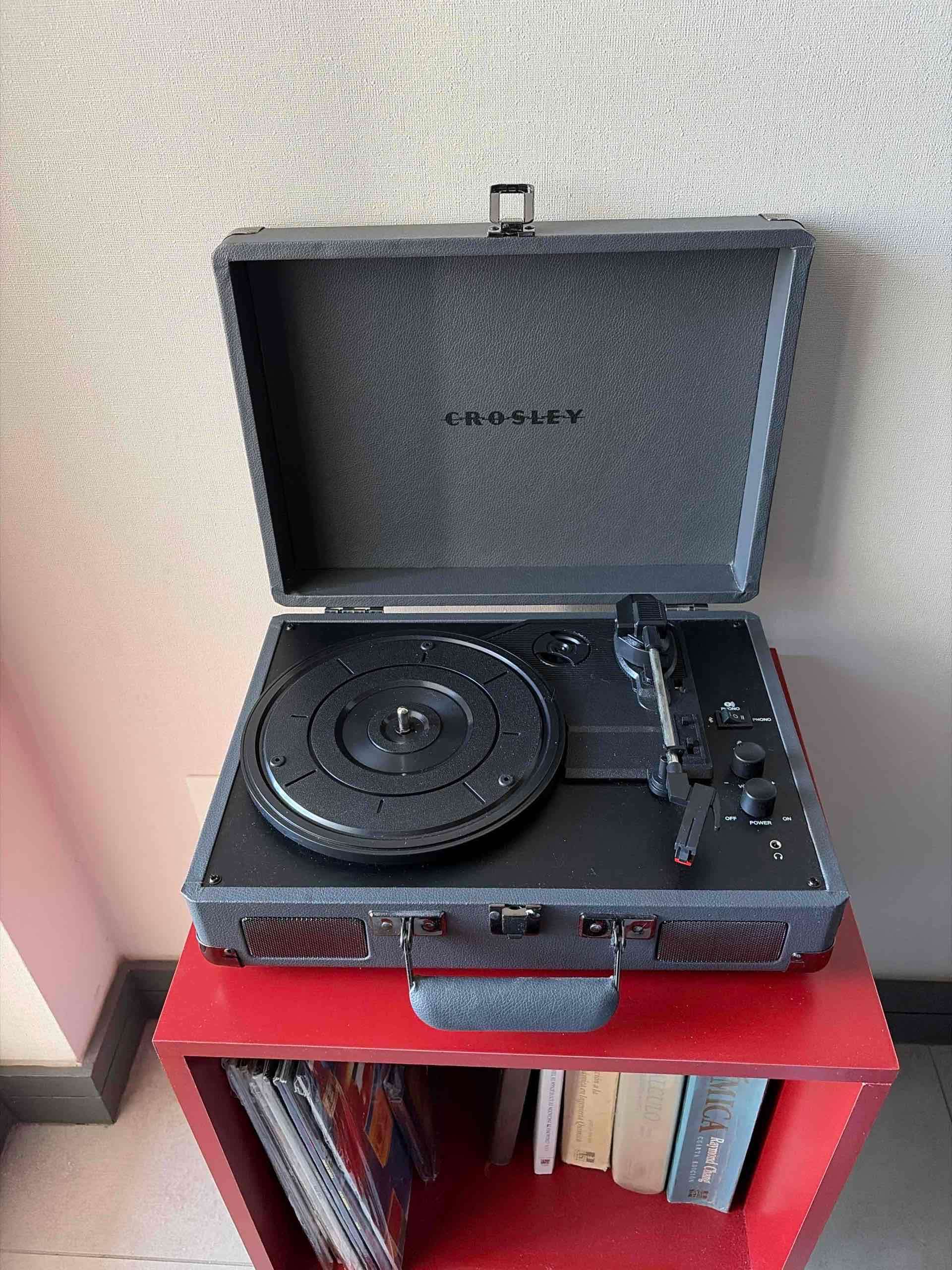 Tocadiscos Crosley portátil impecable! Modelo 5vcc - miniatura 1