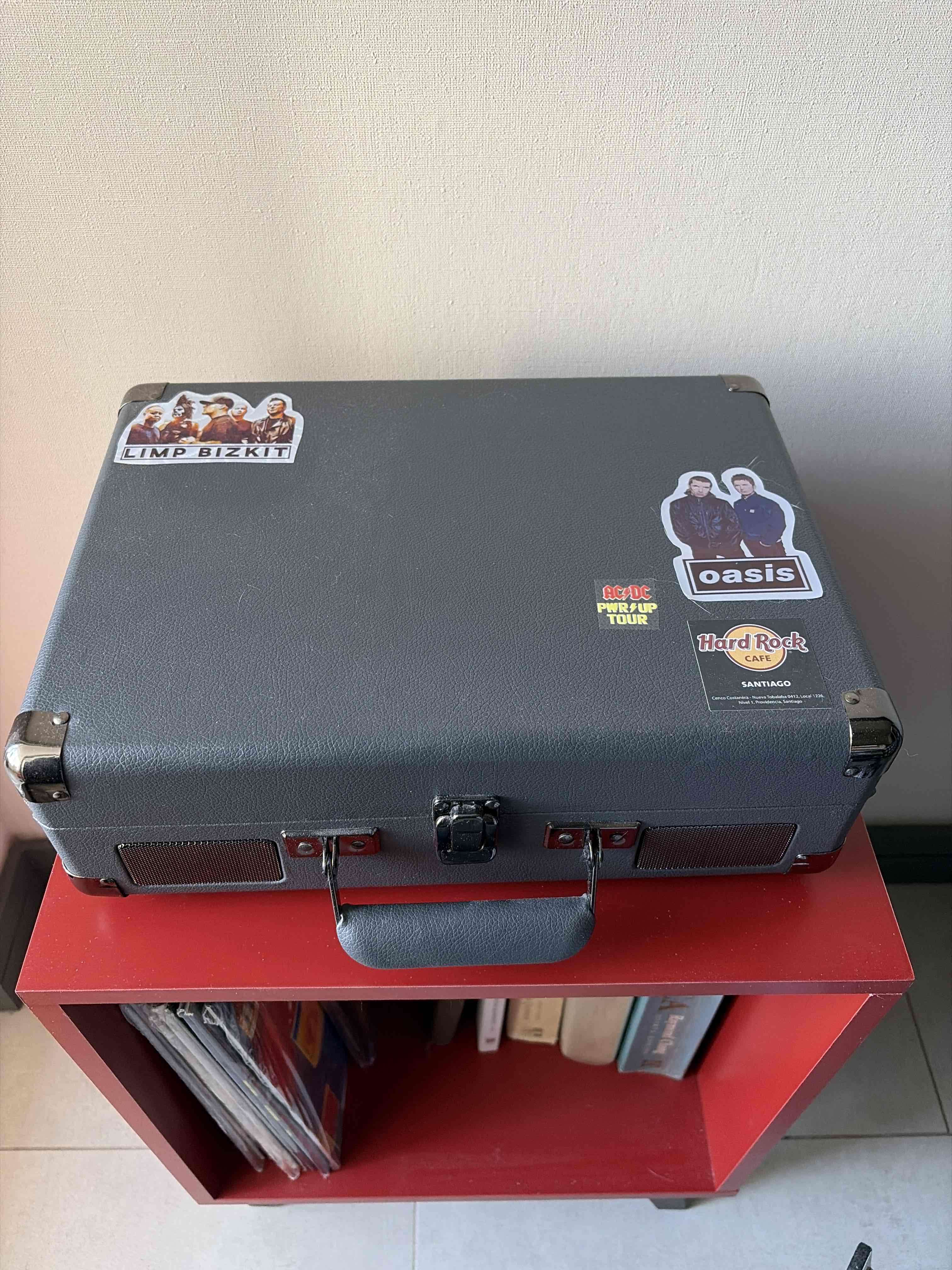 Tocadiscos Crosley portátil impecable! Modelo 5vcc - miniatura 2