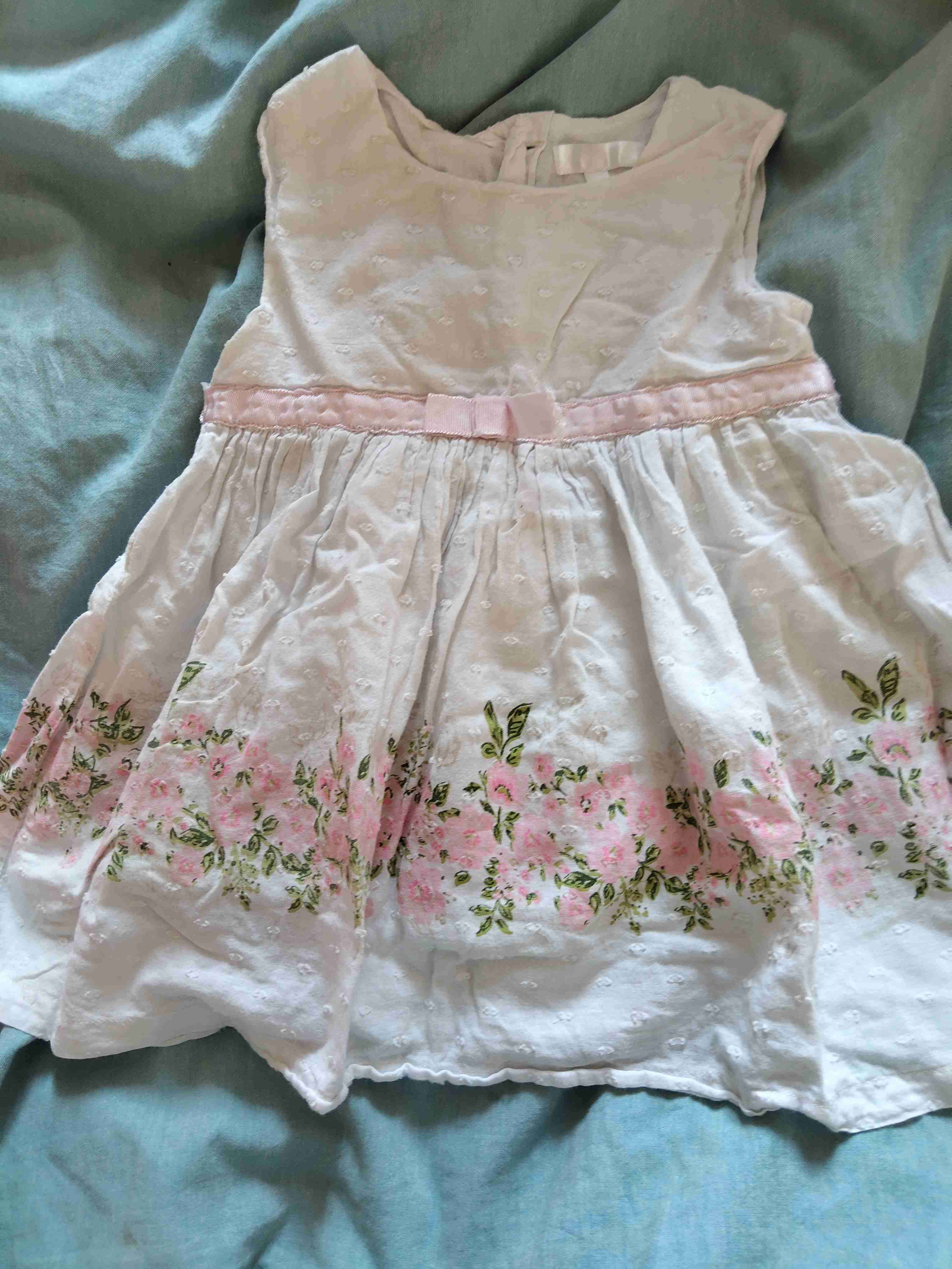 Vestido niña floral con chaqueta rosa - miniatura 3