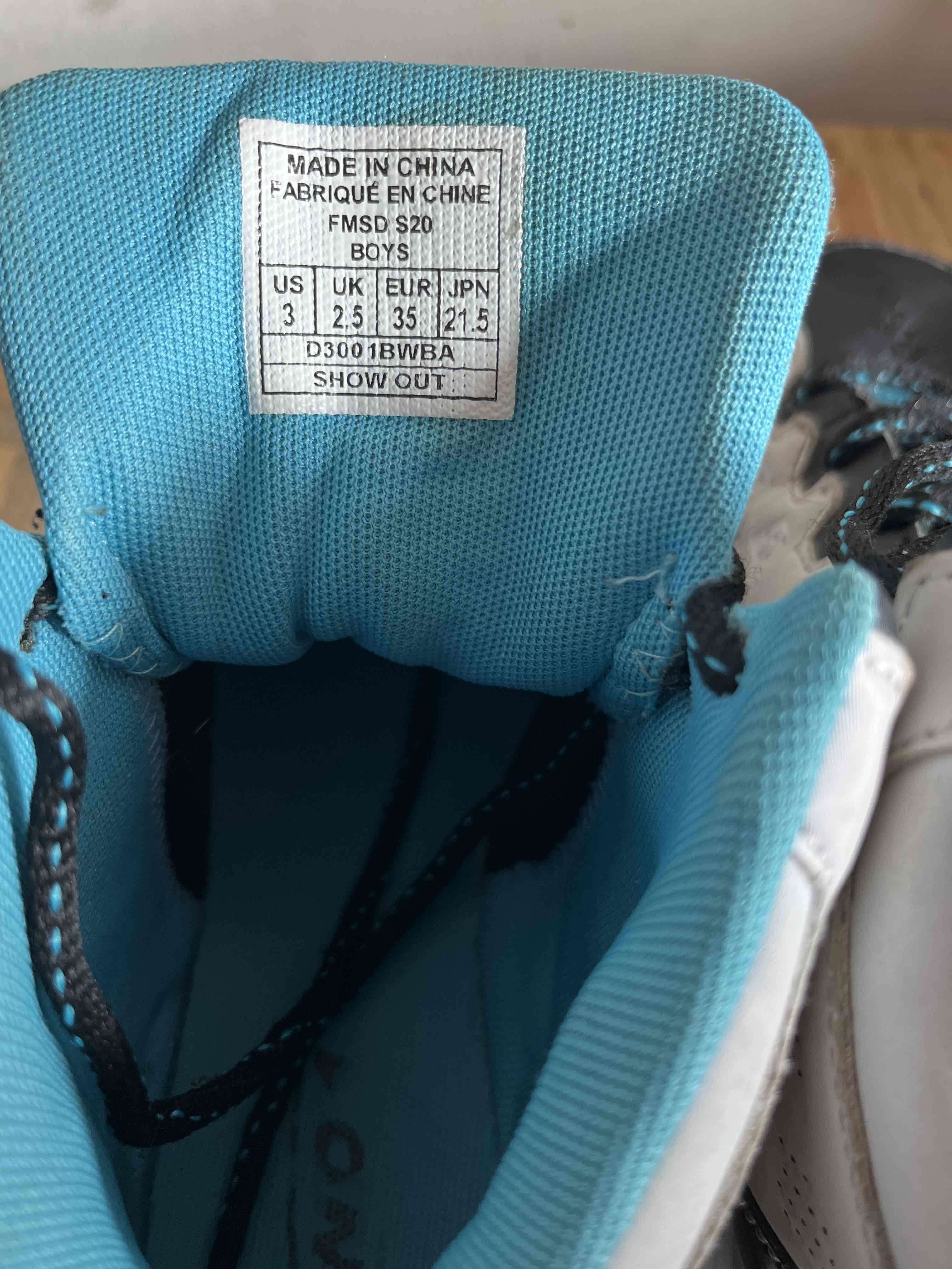 Zapatillas AND1 básquetbol niños negras y celestes - miniatura 5